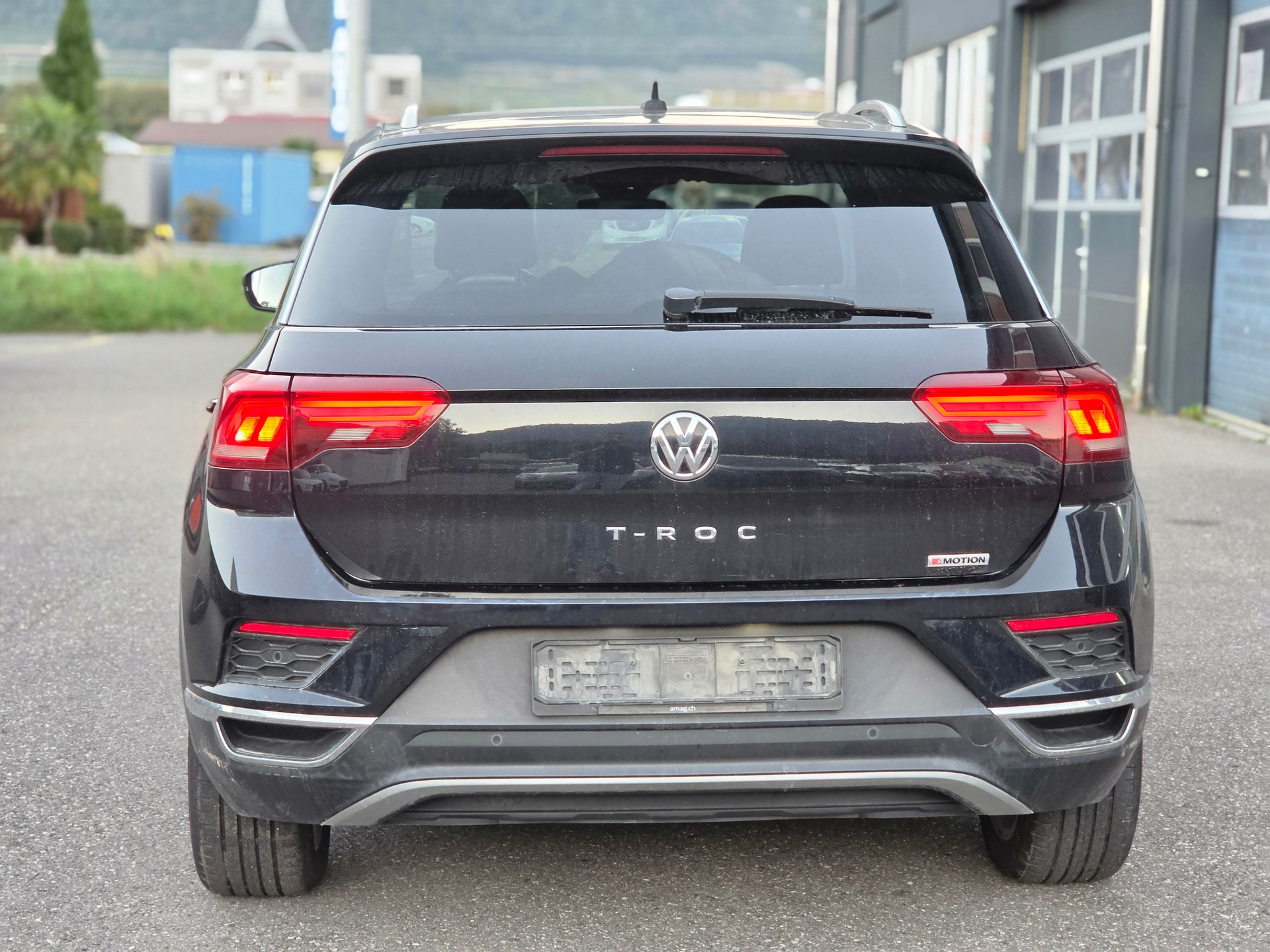 VW T-Roc 2.0 TDI SCR Sport DSG 4Motion-image-3