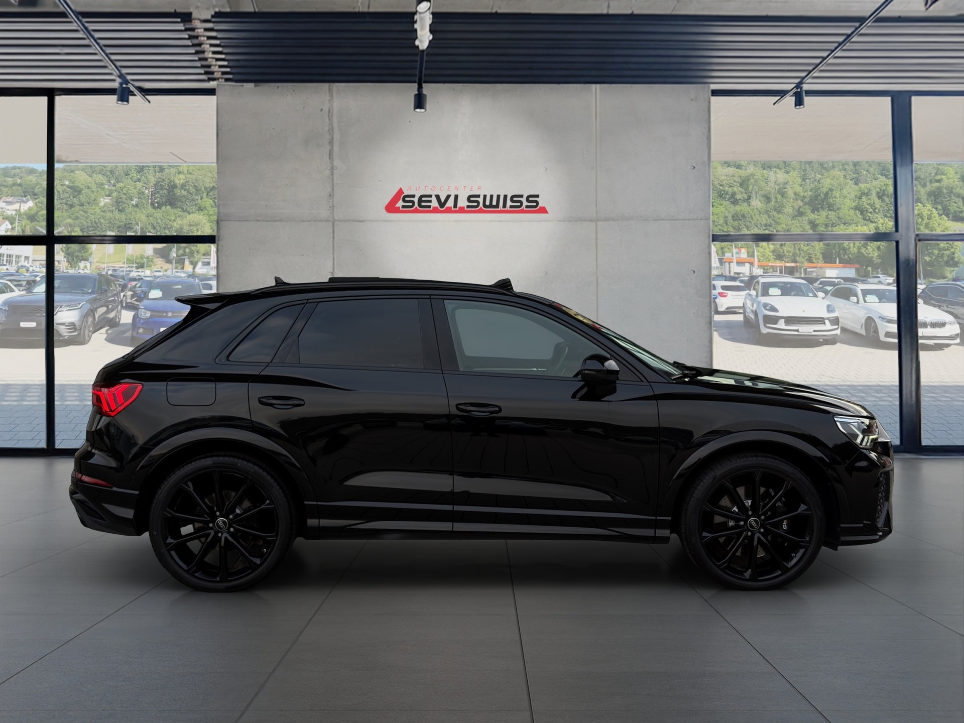 AUDI RS Q3 2.5 TFSI quattro S tronic*Frisch ab MFK,1 Jahr oder 20'000km Garantie auf Motor und Getriebe*-image-1