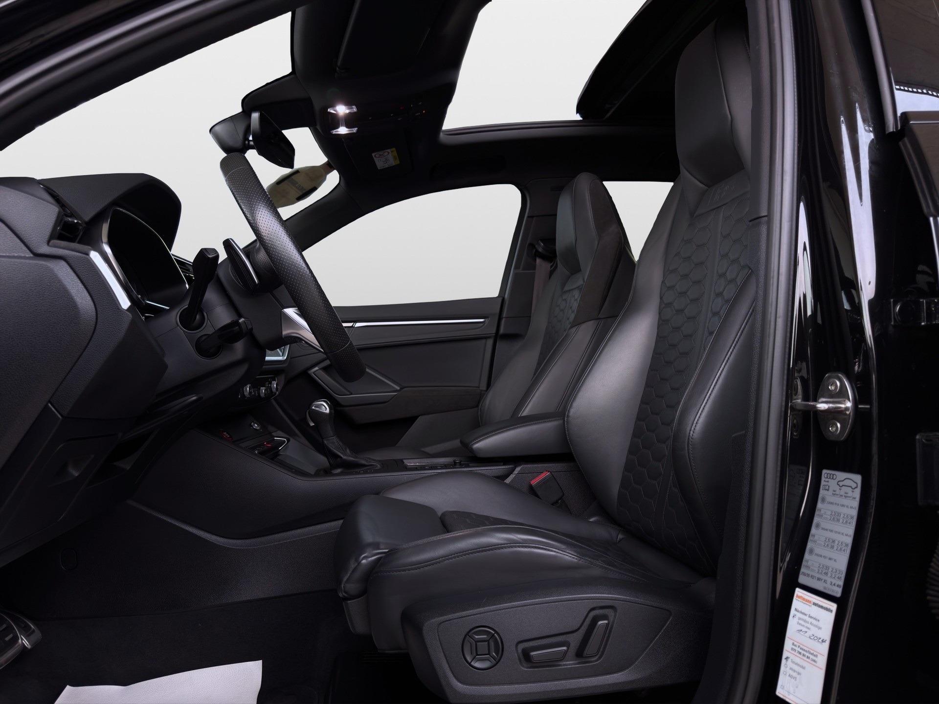 AUDI RS Q3 2.5 TFSI quattro S tronic*Frisch ab MFK,1 Jahr oder 20'000km Garantie auf Motor und Getriebe*-image-9