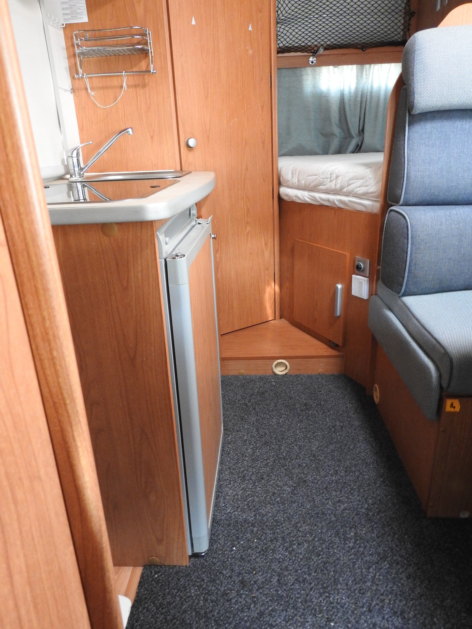 FORD Blucamp Sky 20-image-30