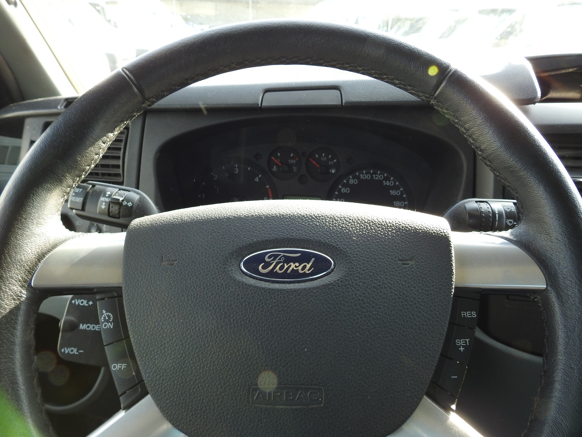 FORD Blucamp Sky 20-image-18