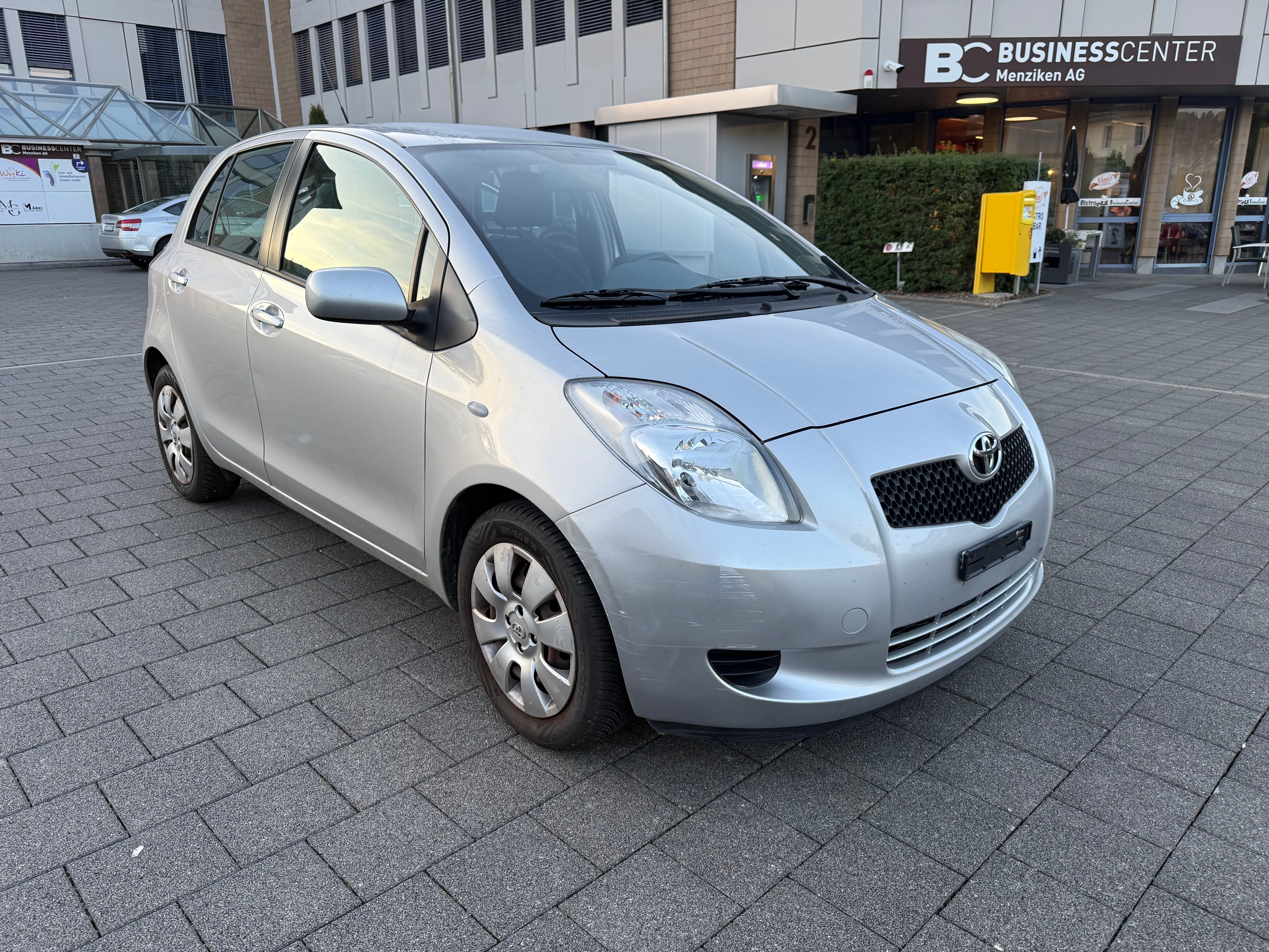 Car photo