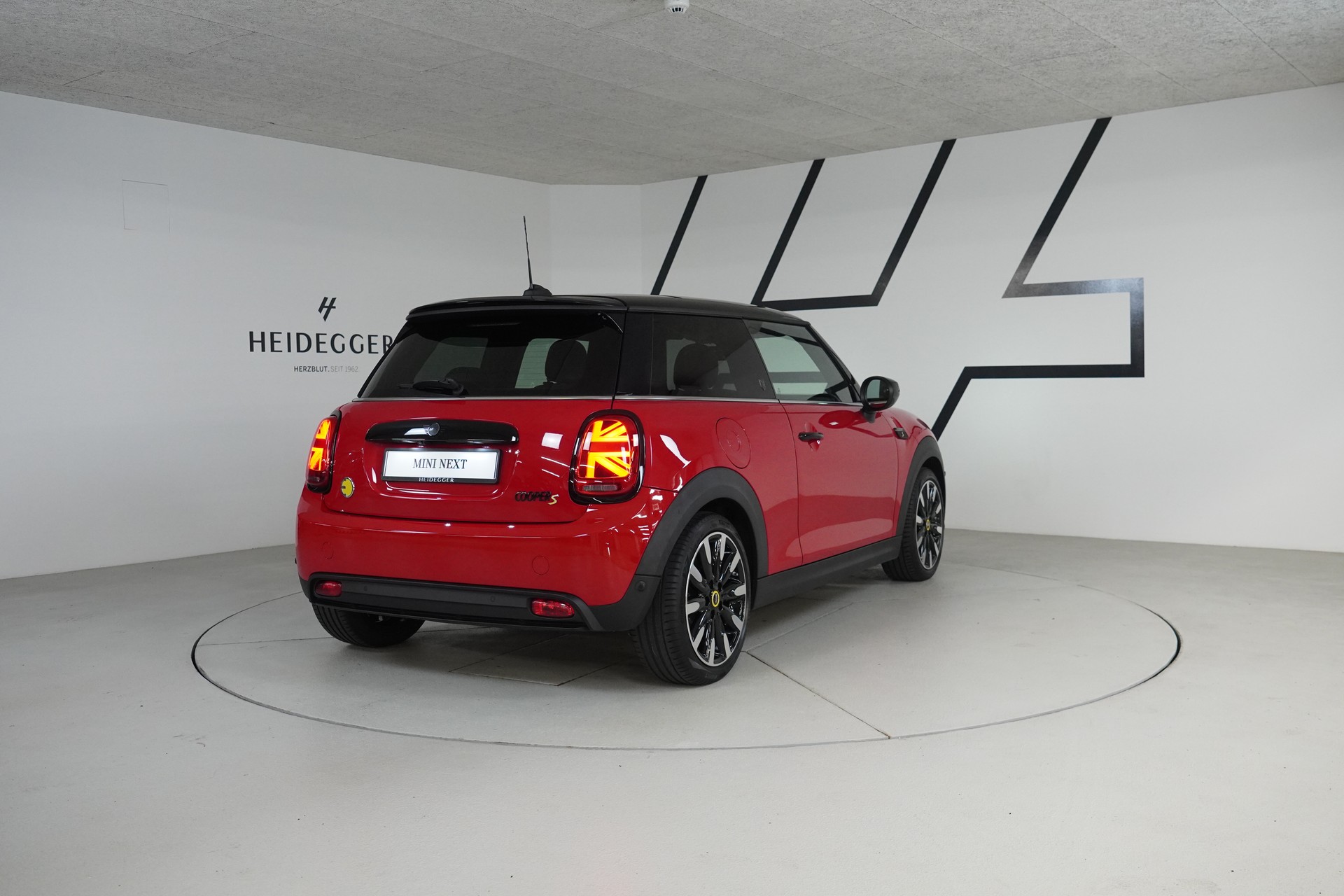 MINI Cooper SE-image-6