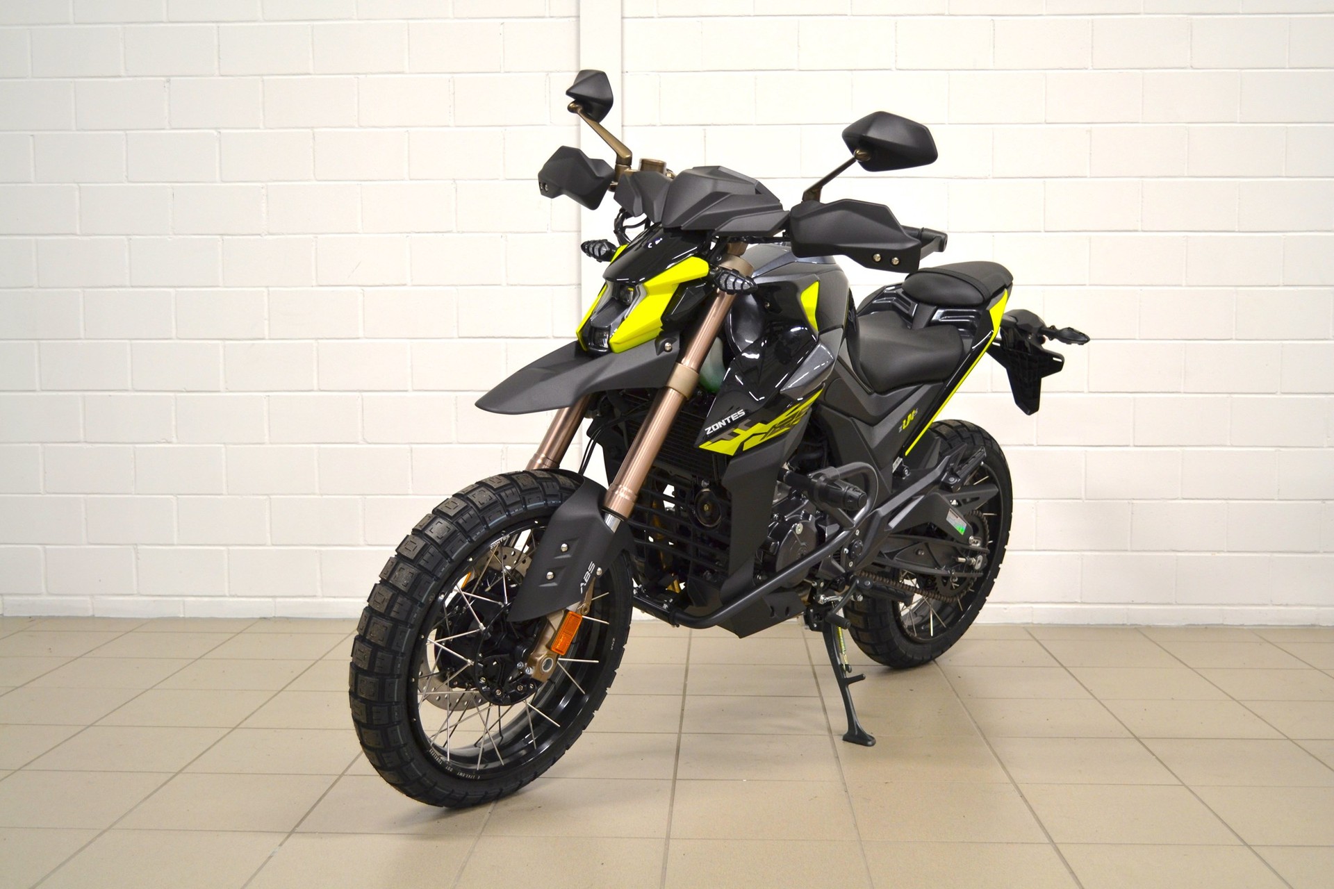 ZONTES ZT 125 U1-showroom-element-1
