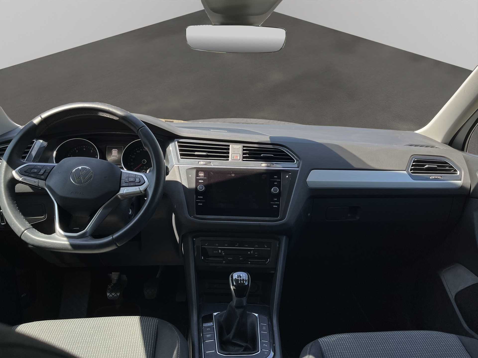 VW Tiguan 1.5TSI Evo Starter-image-13