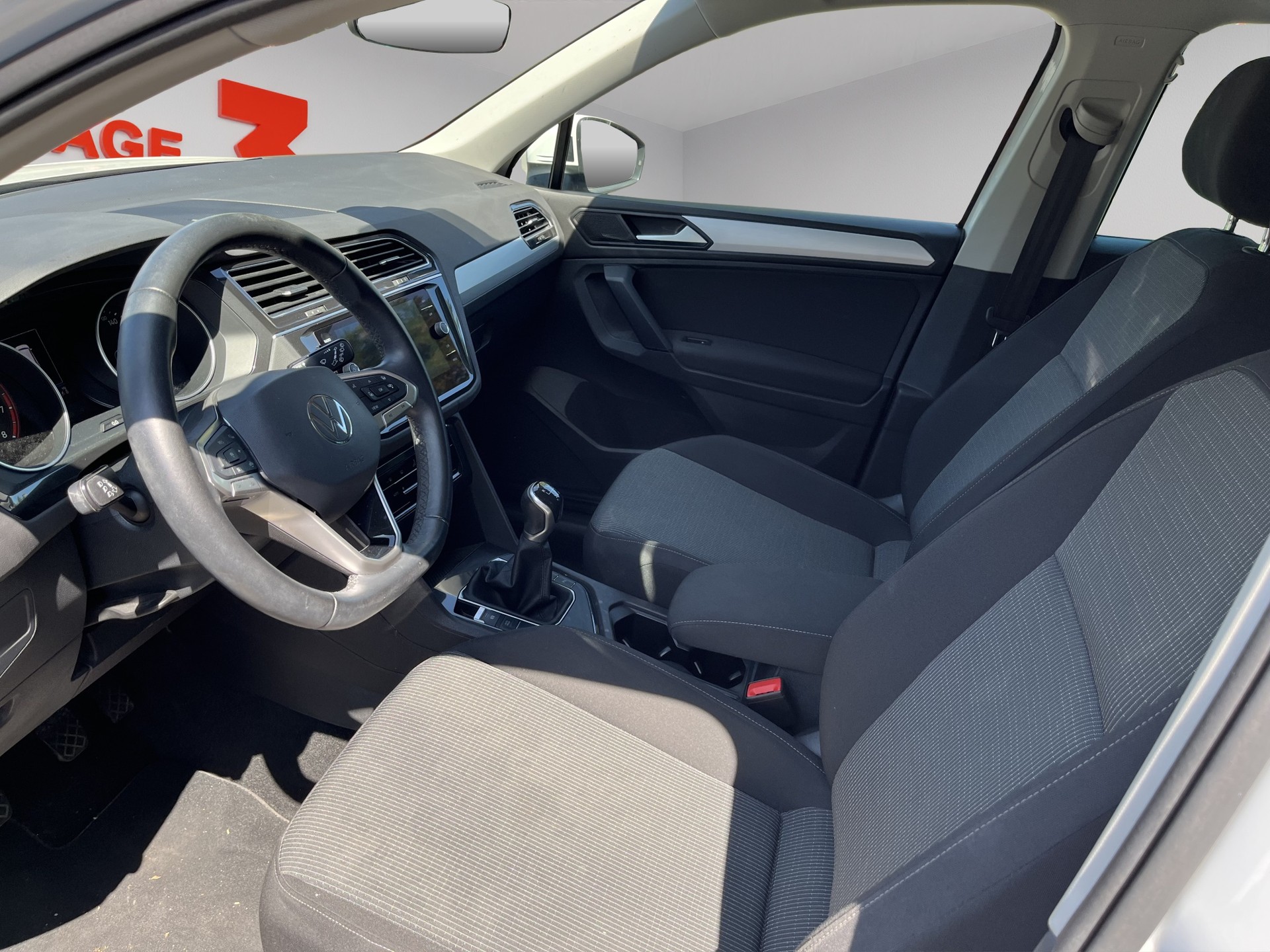 VW Tiguan 1.5TSI Evo Starter-image-12