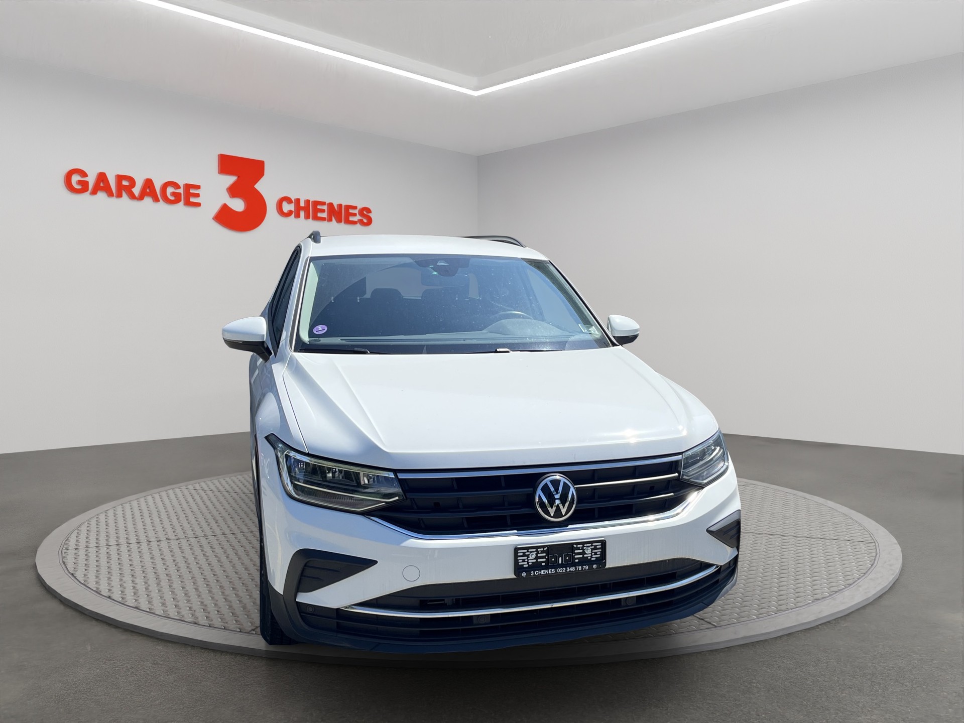 VW Tiguan 1.5TSI Evo Starter-image-1