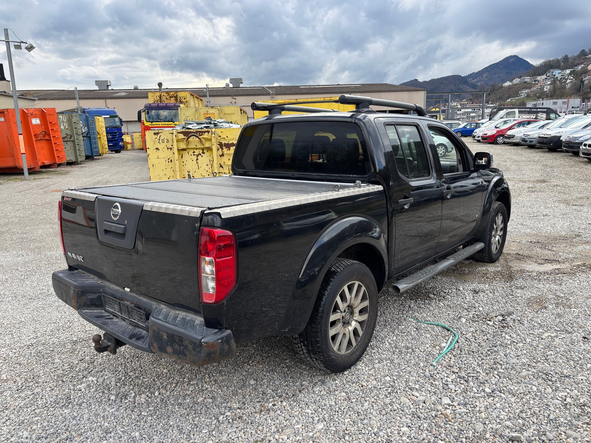 NISSAN Navara V6 Double Cab LE 3.0 dCi 4WD LB Automat-image-3