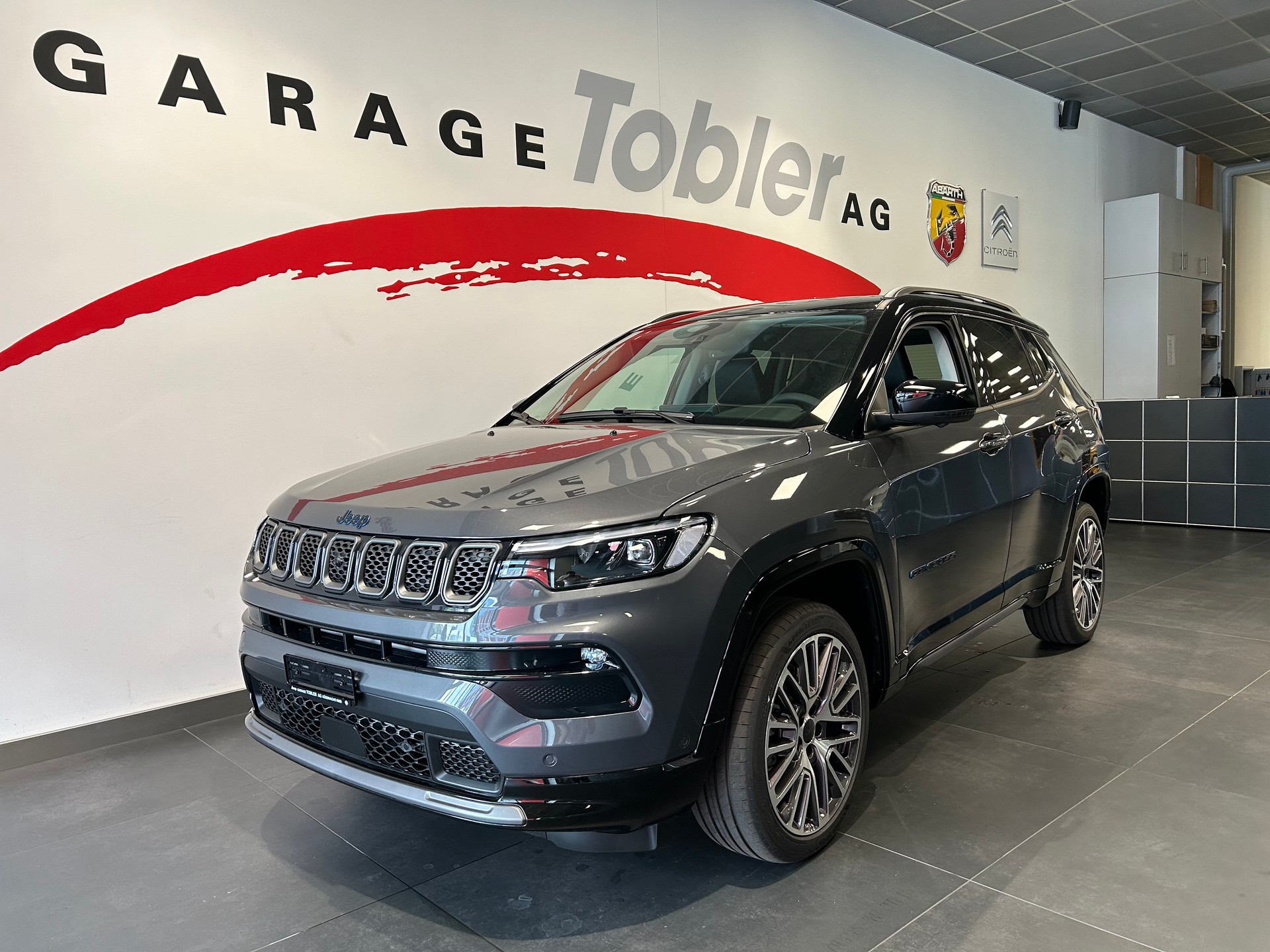 JEEP Compass 1.3 T PHEV Summit Sky AWD-image-0
