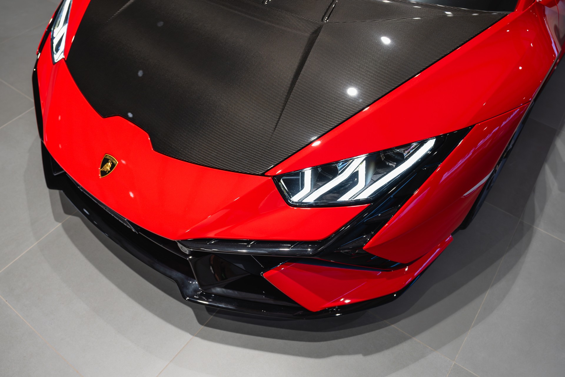 LAMBORGHINI Huracan Tecnica-image-0