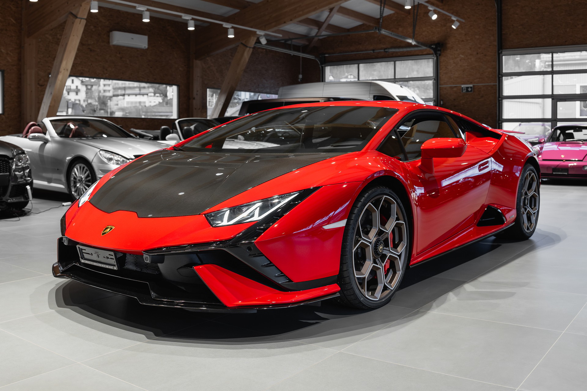 LAMBORGHINI Huracan Tecnica-image-2