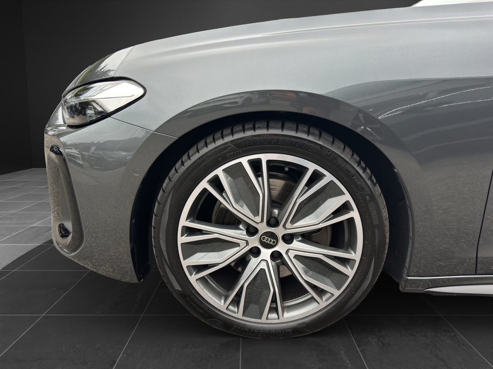AUDI A5 Avant TDI quattro-image-13