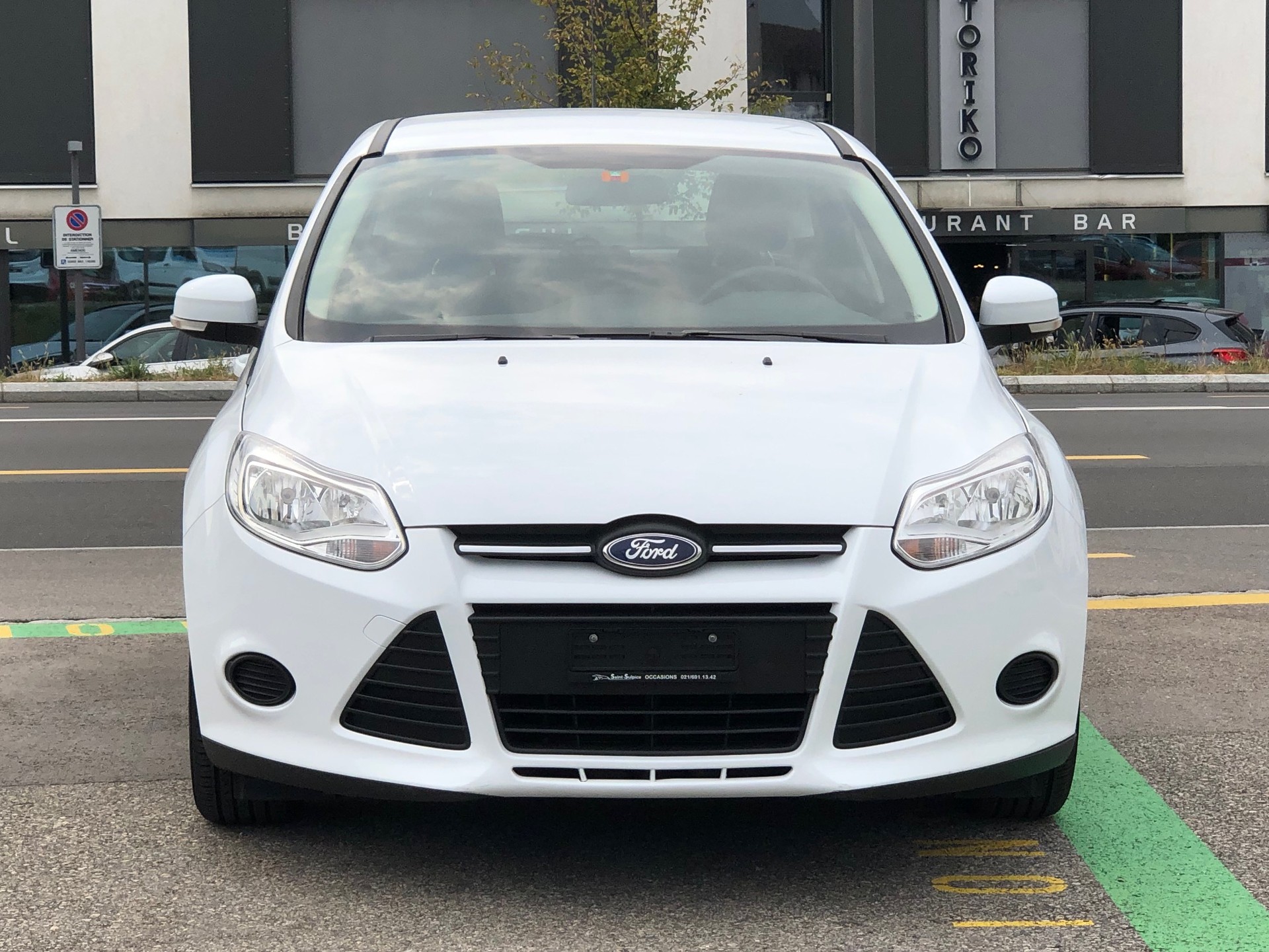 FORD Focus 1.0 SCTi Trend-image-1