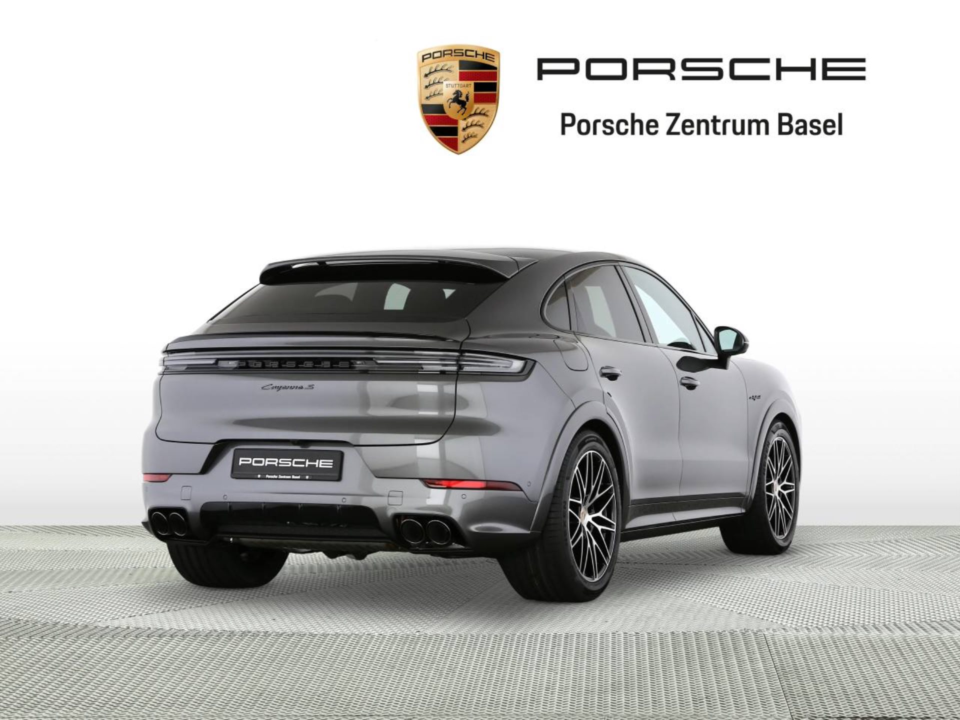 PORSCHE Cayenne S E-Hybrid Coupé-showroom-element-2