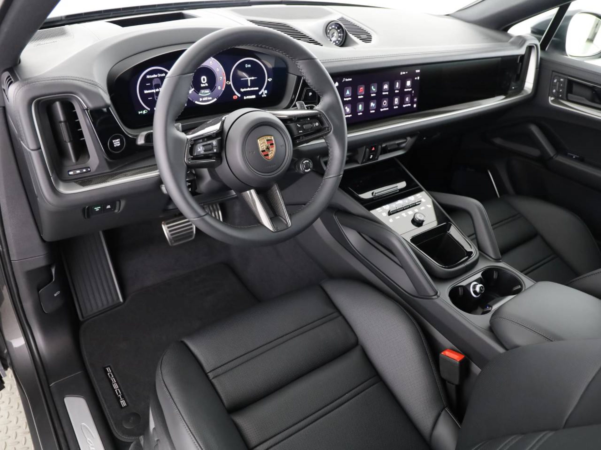 PORSCHE Cayenne S E-Hybrid Coupé-showroom-element-3
