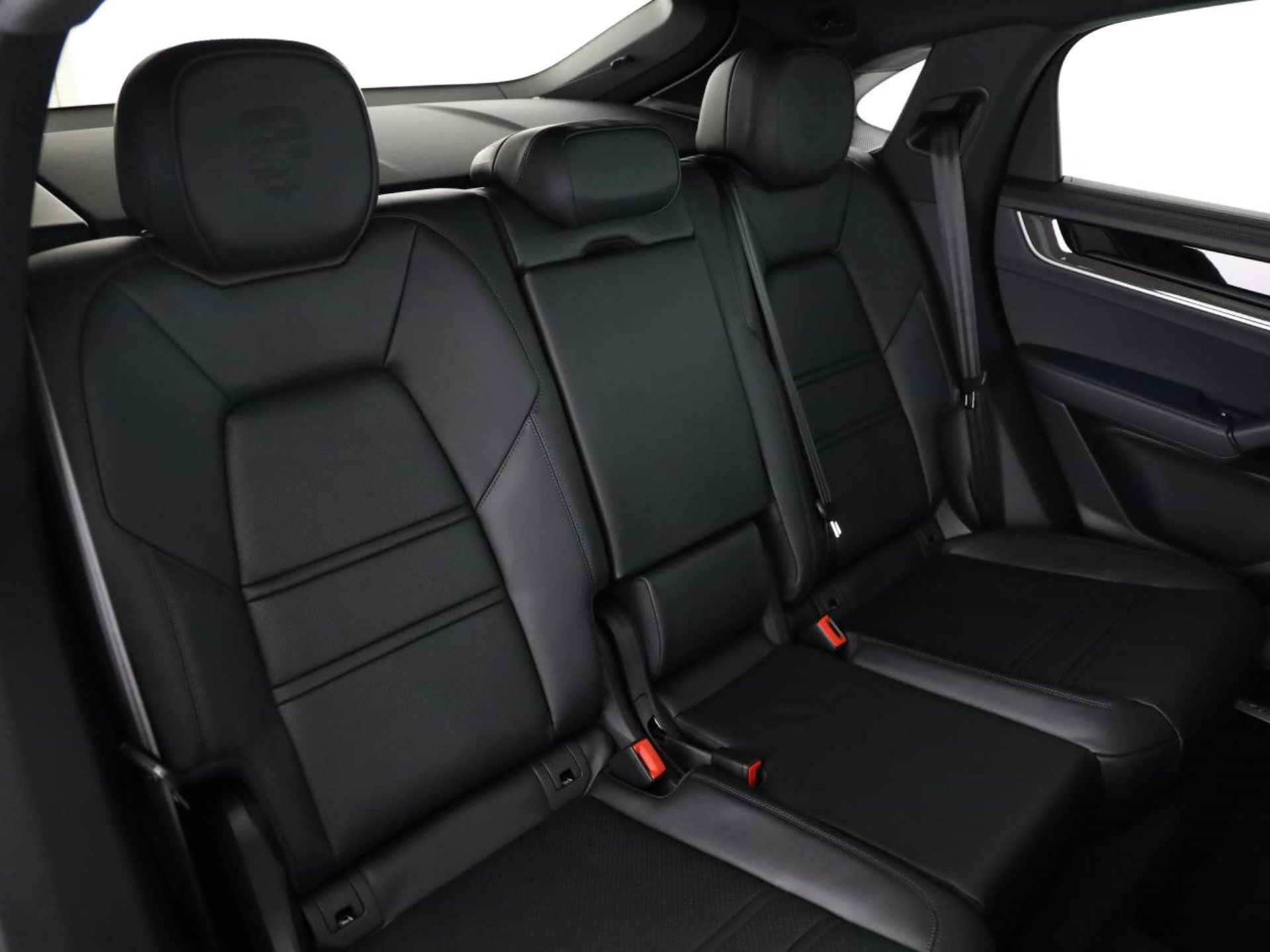 PORSCHE Cayenne S E-Hybrid Coupé-image-13