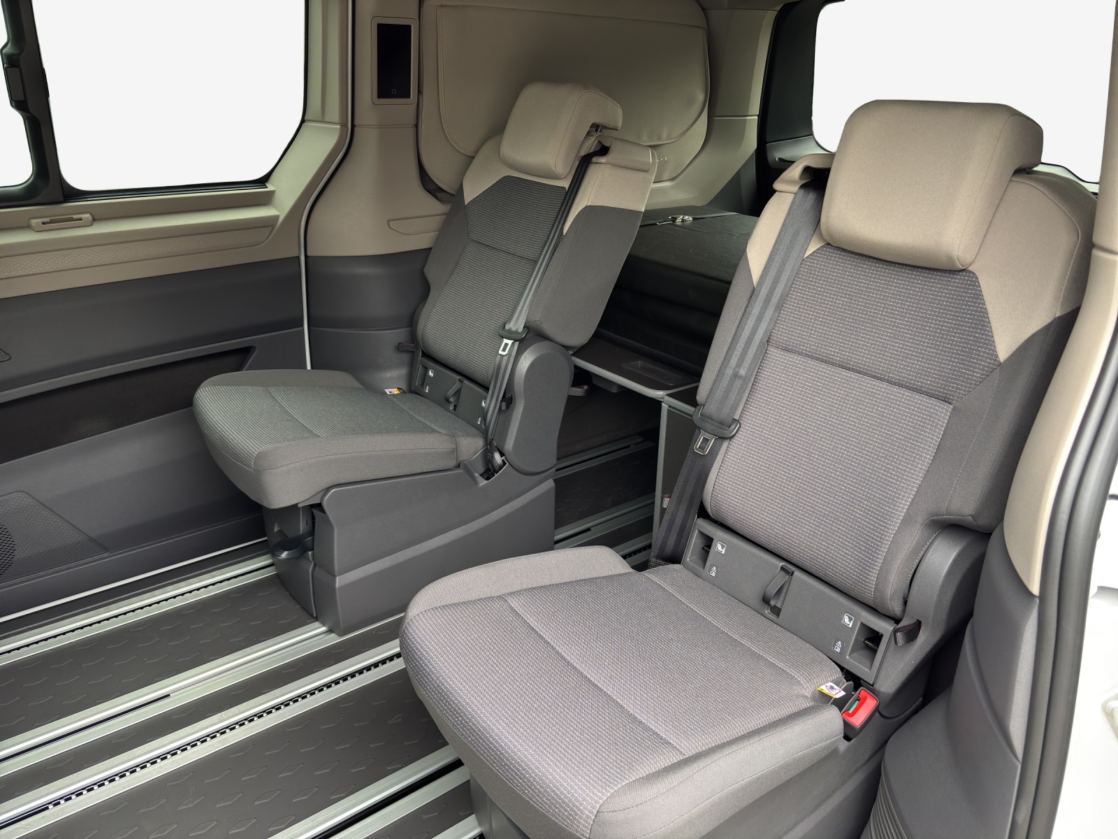 VW California eHybrid Beach Tour 4Motion-image-11