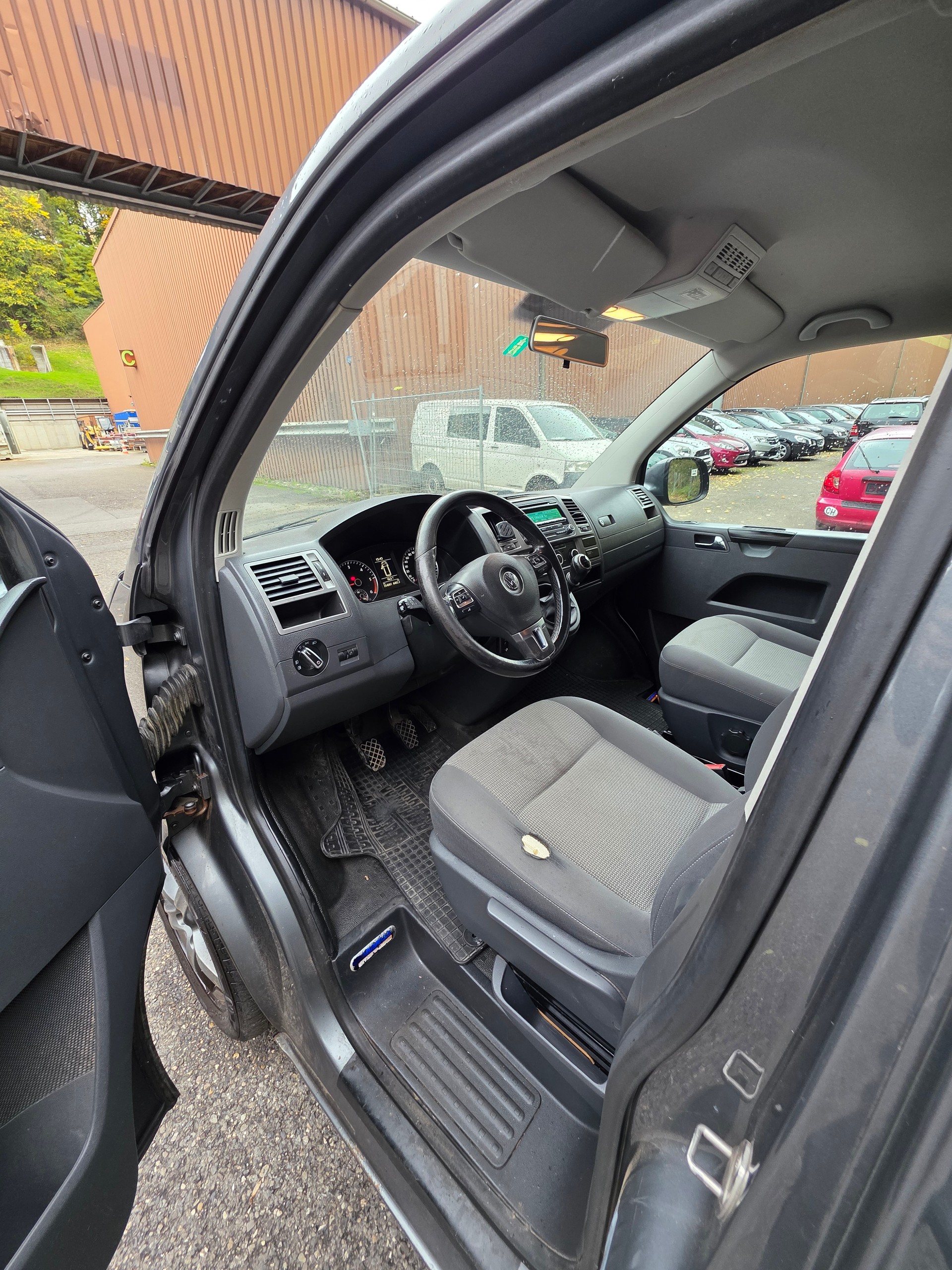 VW T5 Caravelle Comfortline 2.0 TDI CR 4Motion-image-6