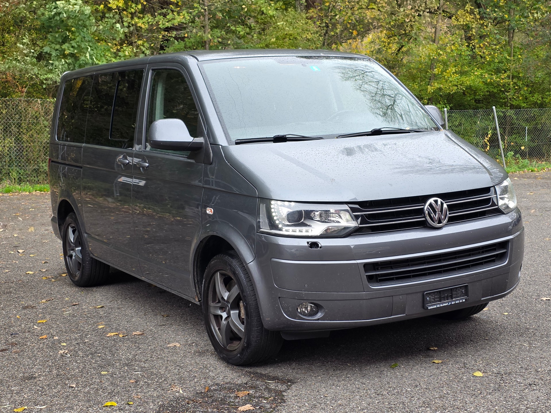 VW T5 Caravelle Comfortline 2.0 TDI CR 4Motion-image-1