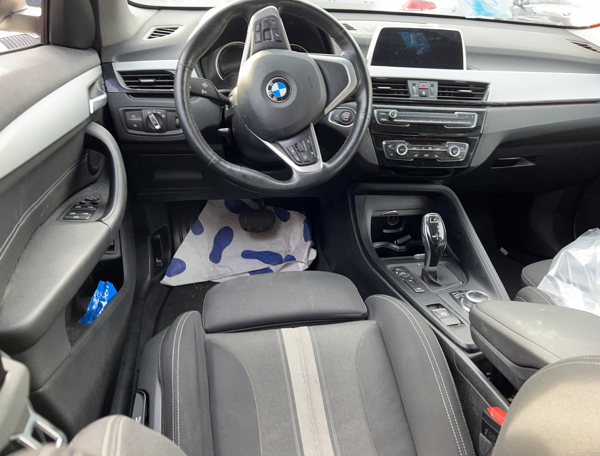BMW X1 xDrive 18d Sport Line Steptronic-image-4