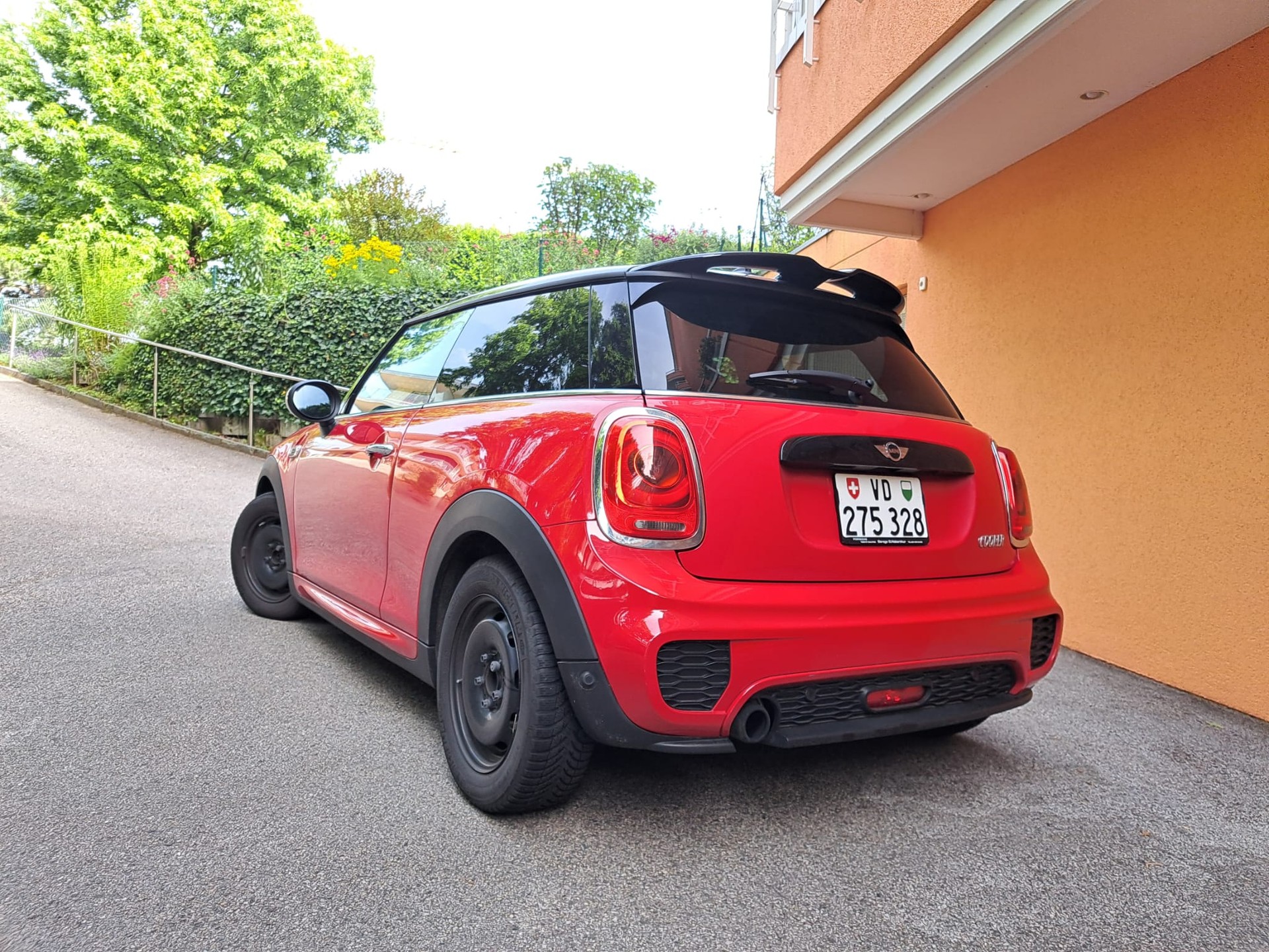 MINI Cooper-image-2