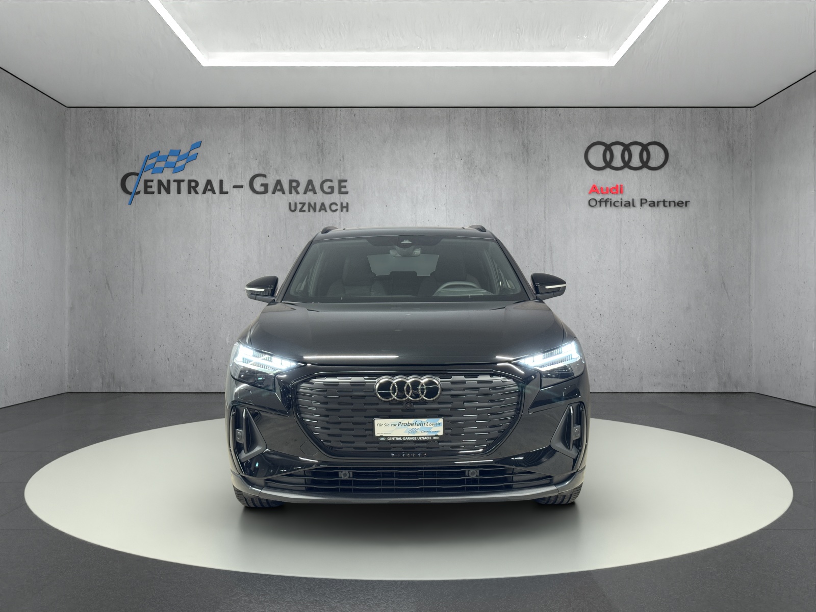 AUDI Q4 e-tron 45 Edition Swiss Ski quattro-image-1