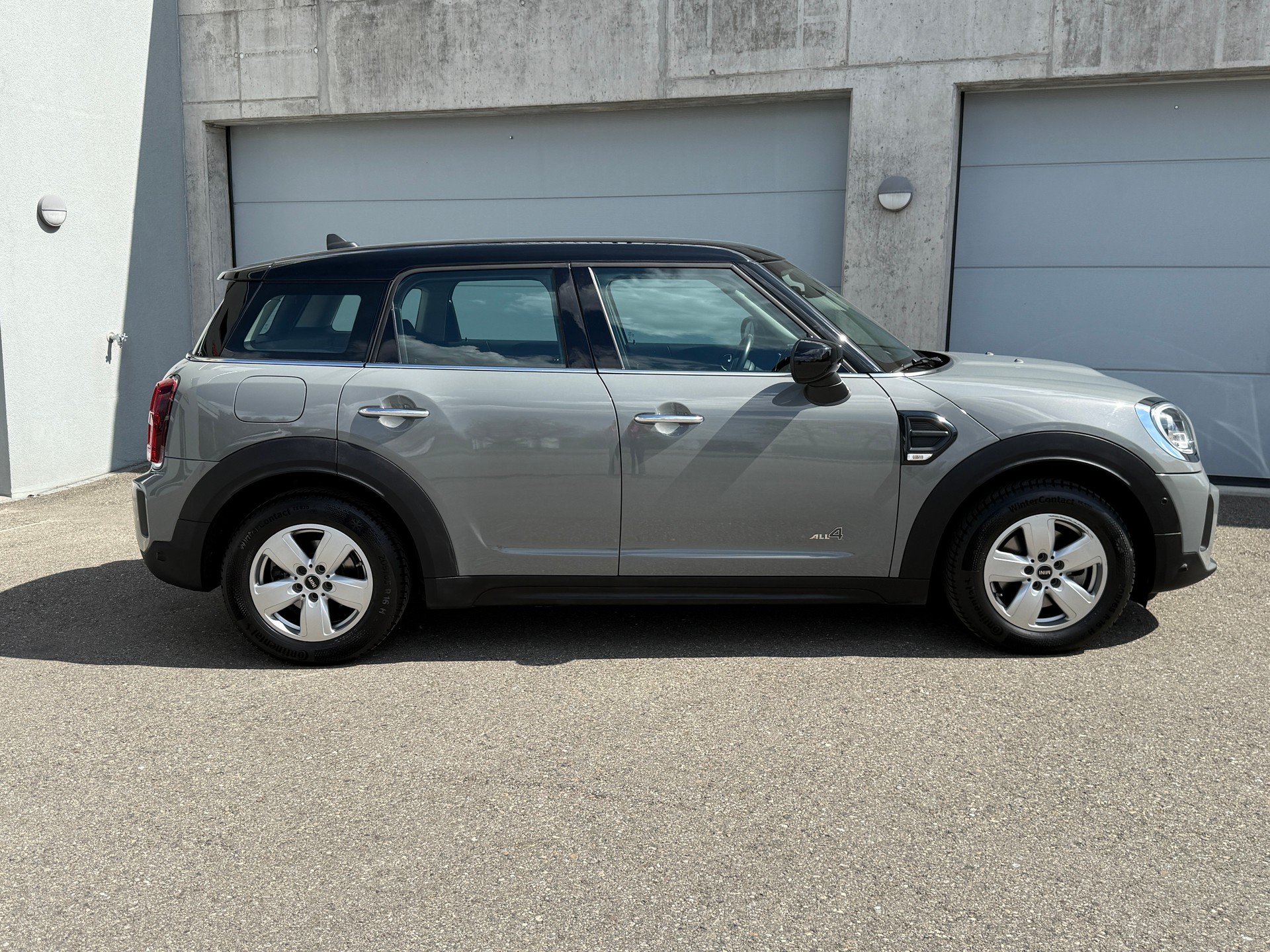MINI Countryman Cooper ALL4 Steptronic-image-10