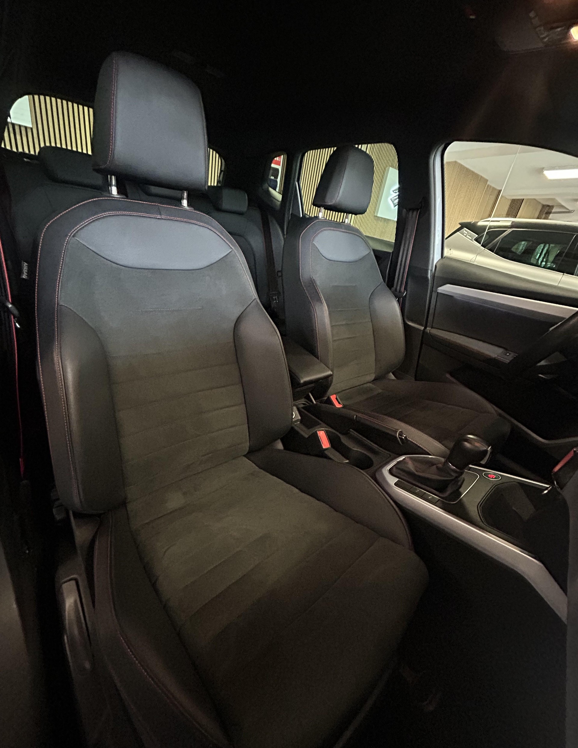 SEAT Arona 1.5 TSI FR DSG-image-18