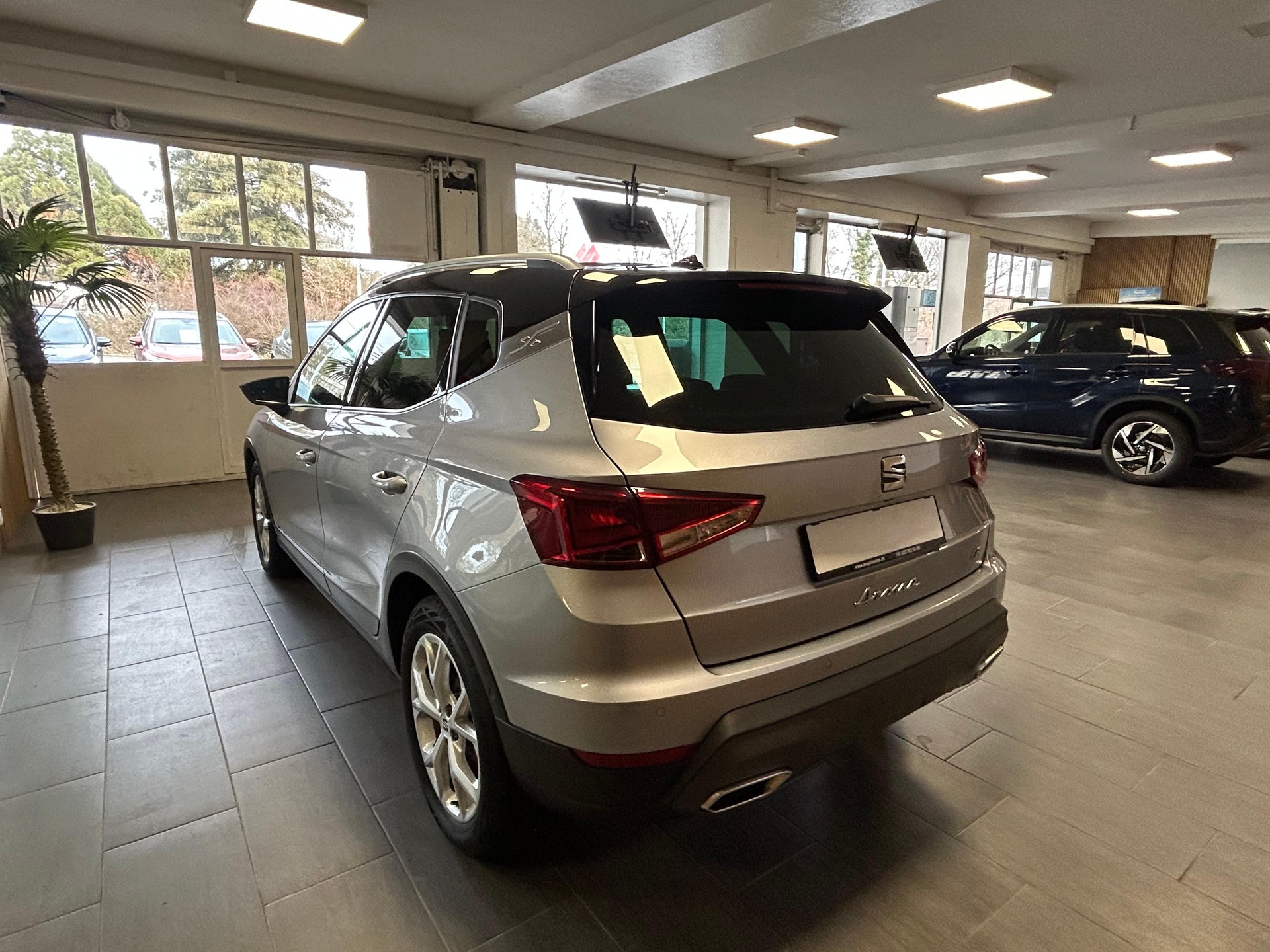 SEAT Arona 1.5 TSI FR DSG-image-5