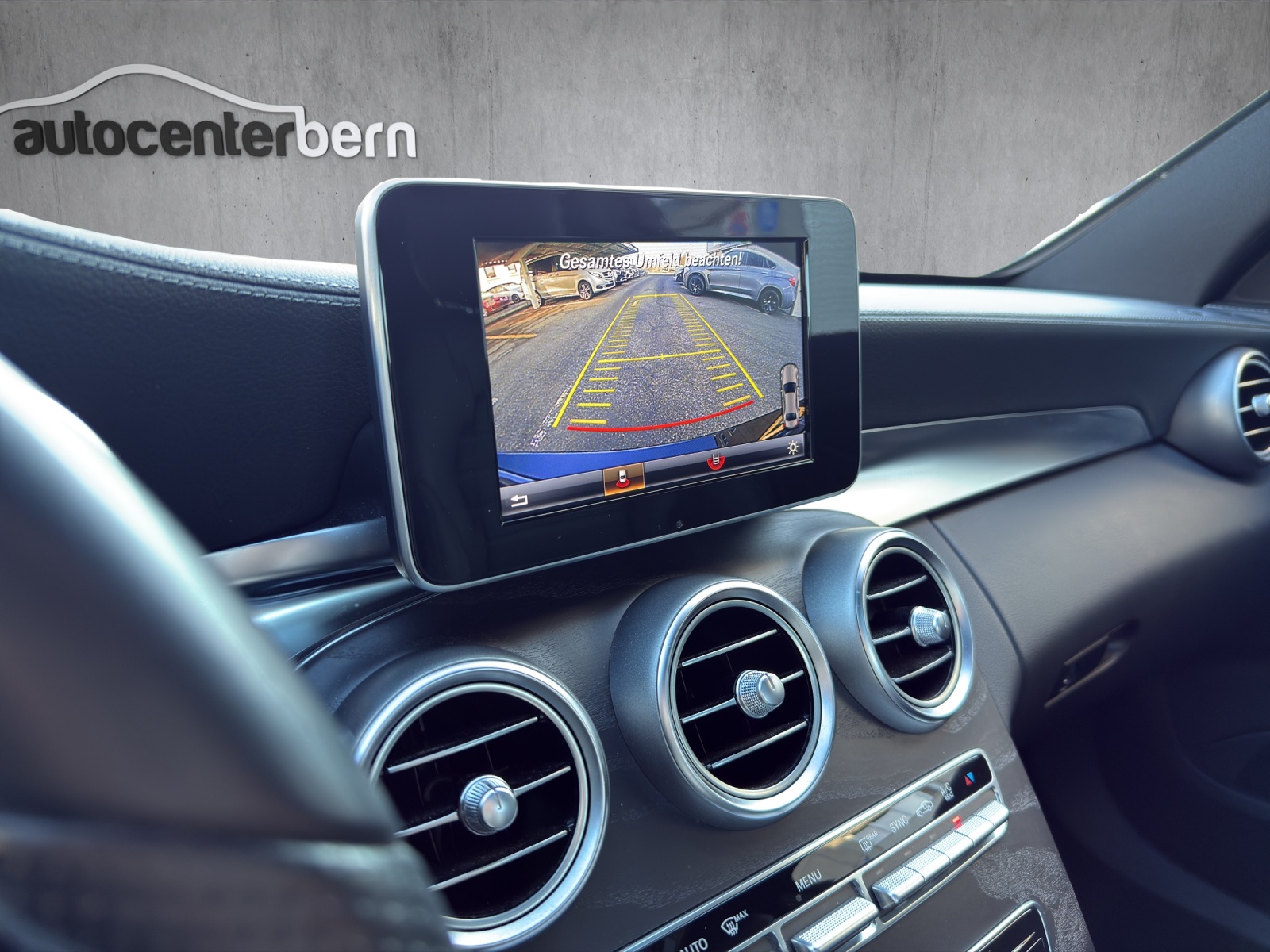 MERCEDES-BENZ C 250 BlueTEC AMG Line 4Matic 7G-Tronic-image-12