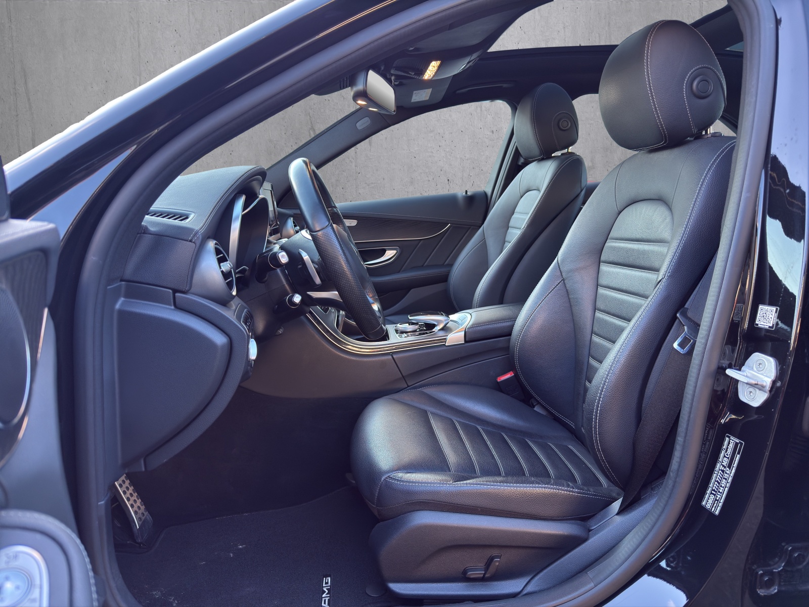 MERCEDES-BENZ C 250 BlueTEC AMG Line 4Matic 7G-Tronic-image-8