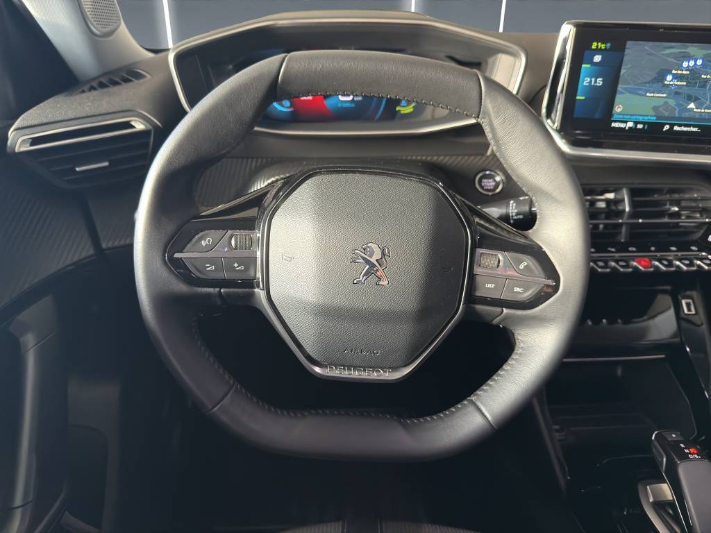 PEUGEOT 2008 e Allure Pack-image-14