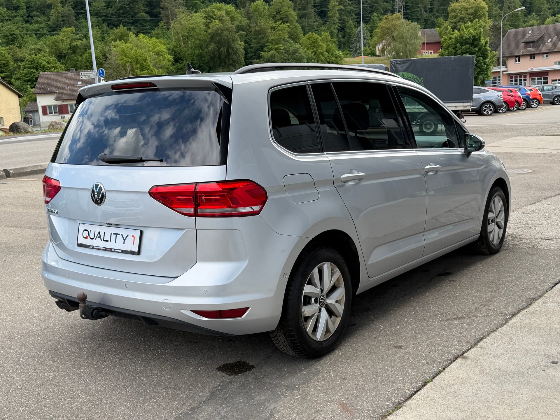 VW Touran 2.0 TDI BlueMotion Technology Comfortline DSG-image-4