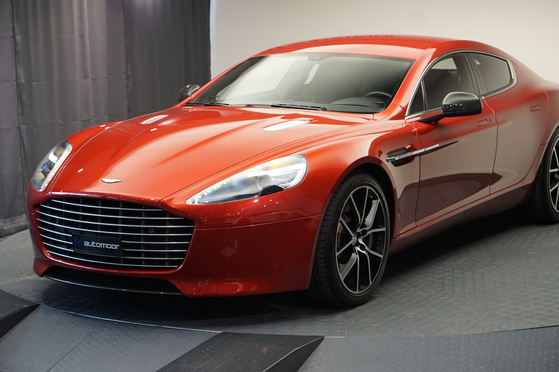 ASTON MARTIN Rapide S 5.9 V12 Touchtronic 3 *CH-Fahrzeug* *Carbon* *Exklusives Interieur*-image-40