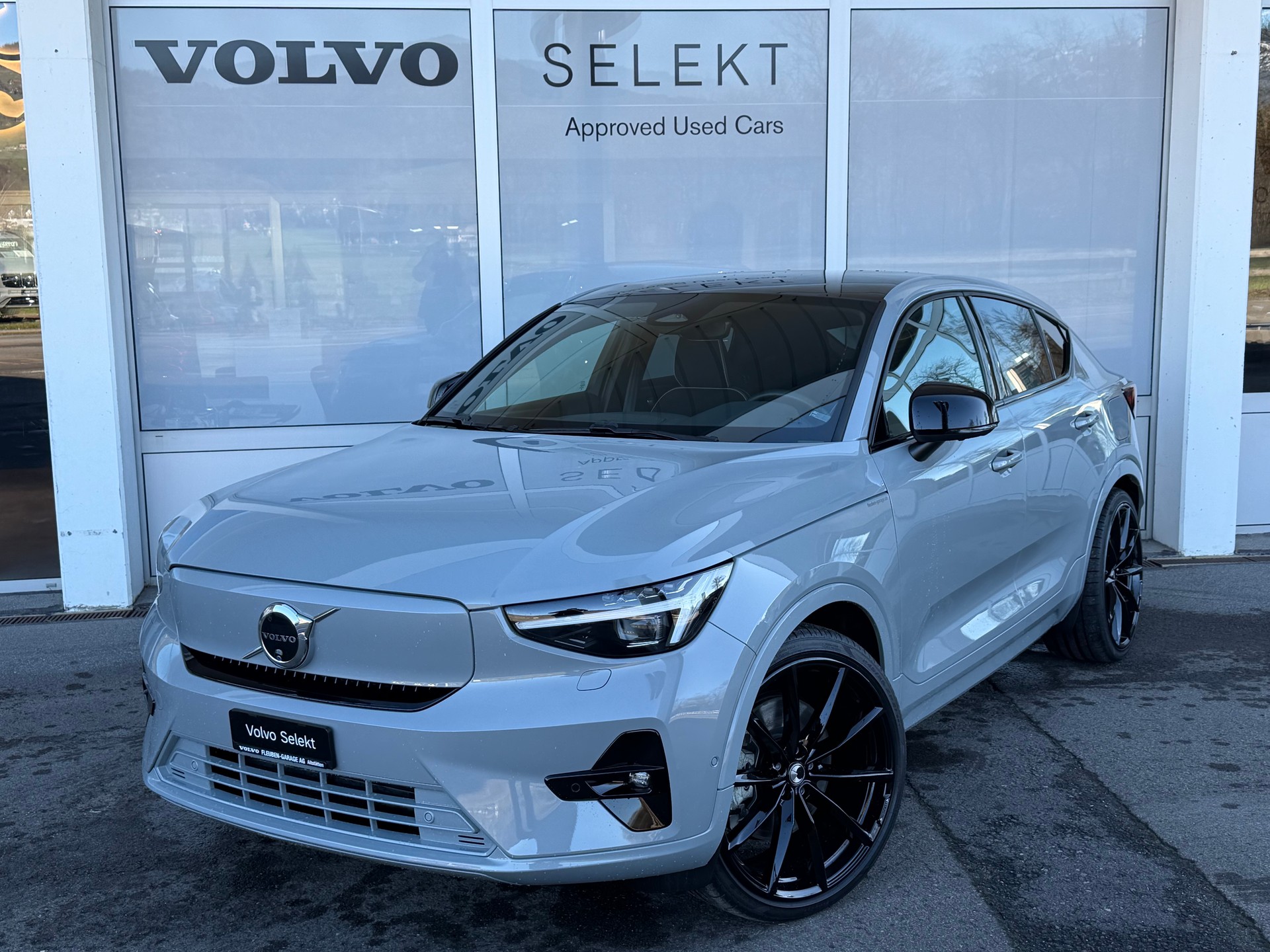 VOLVO C40 Recharge E80 AWD Ultimate HEICO-image-0