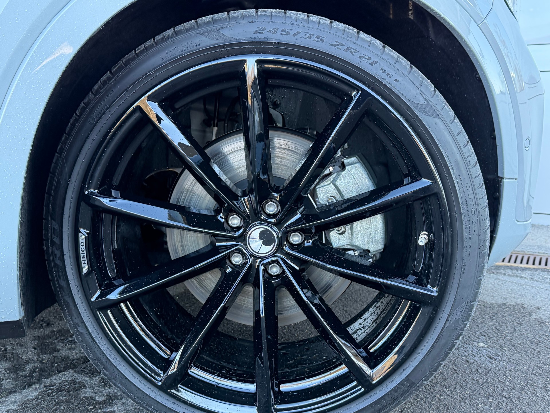 VOLVO C40 Recharge E80 AWD Ultimate HEICO-image-9