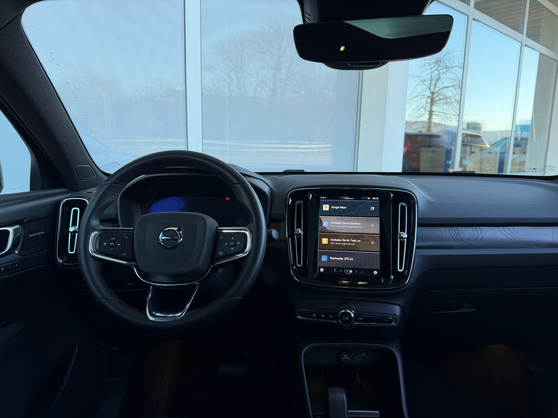 VOLVO C40 Recharge E80 AWD Ultimate HEICO-image-8