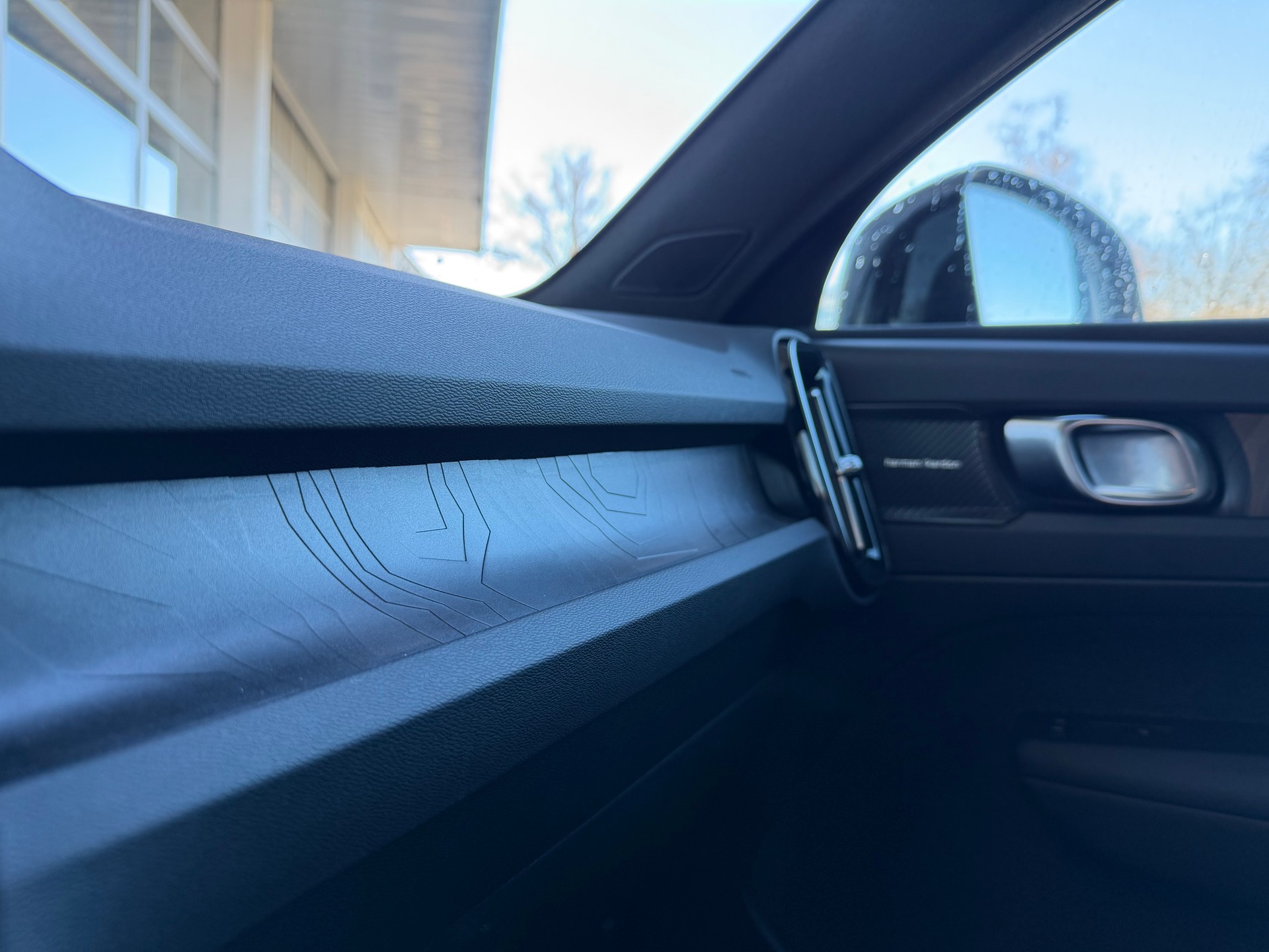 VOLVO C40 Recharge E80 AWD Ultimate HEICO-image-13