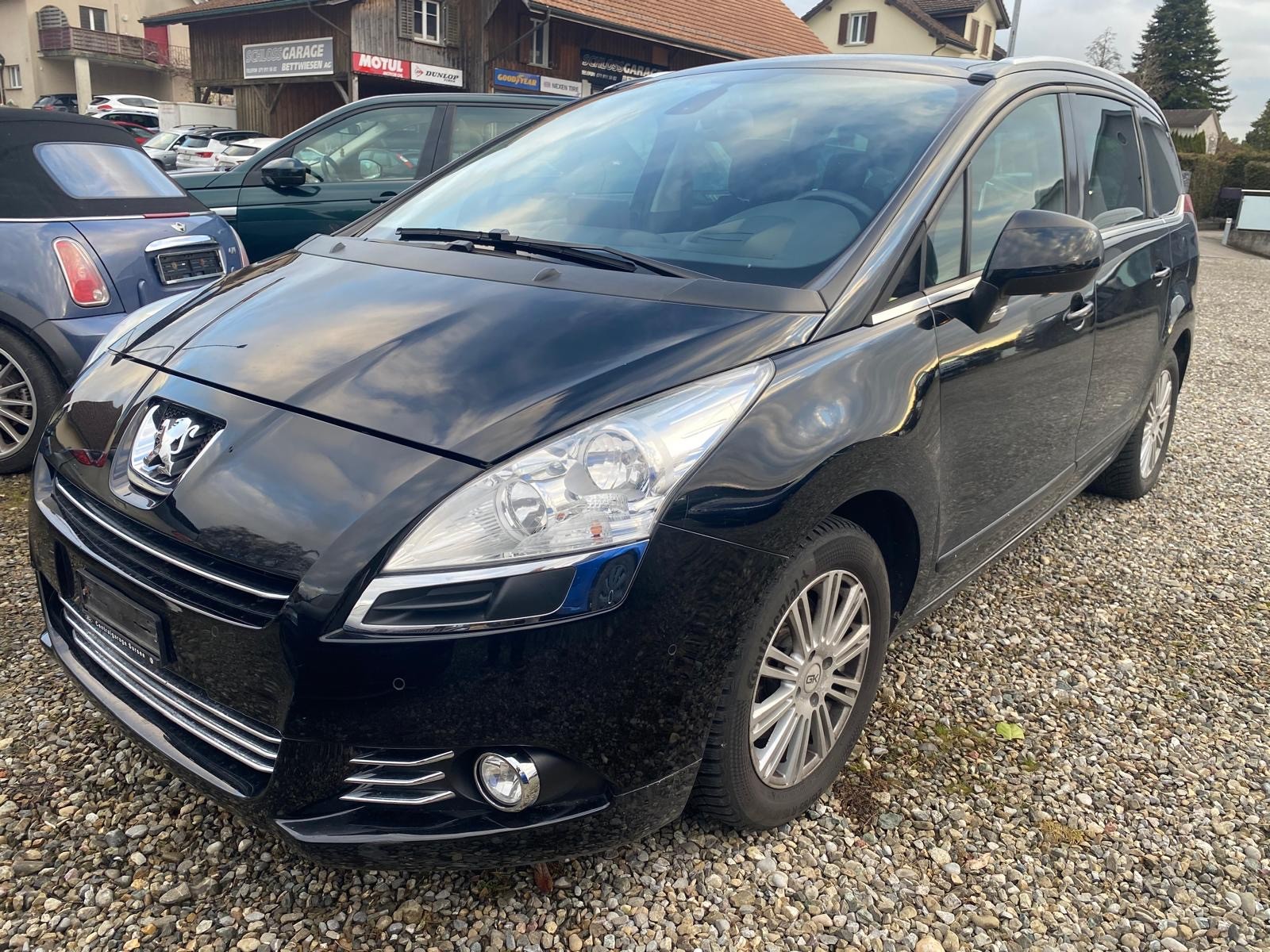 PEUGEOT 5008 1.6 16V T Sport Pack-image-1
