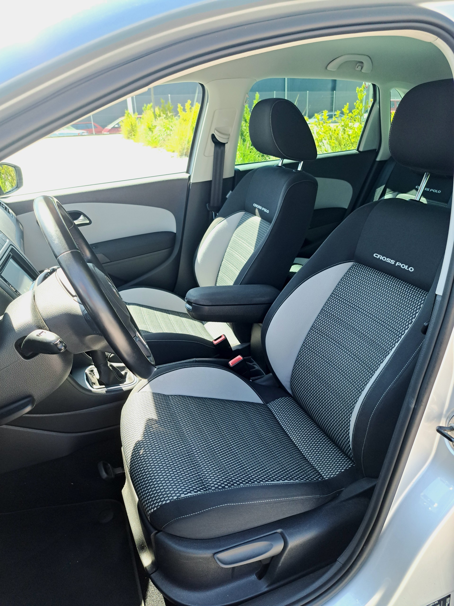 VW CrossPolo 1.2 TSI-image-4