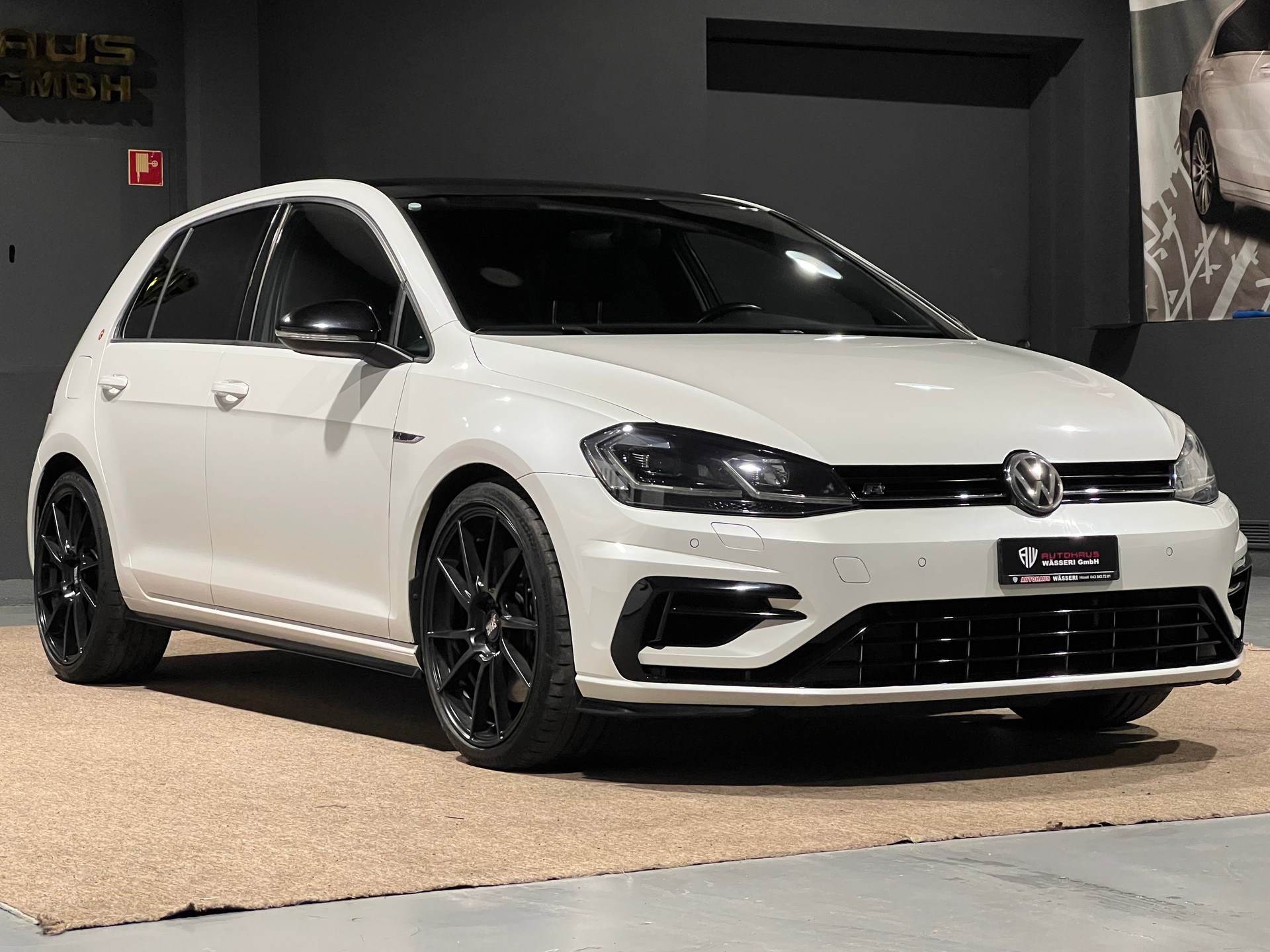 VW Golf 2.0 TSI R 4Motion DSG