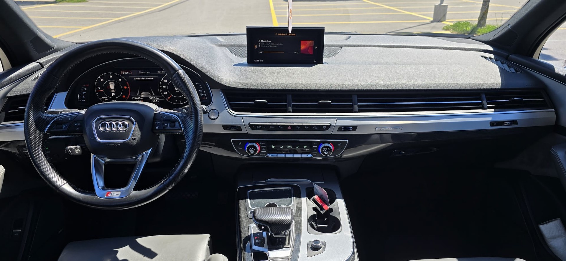 AUDI Q7 3.0 TDI quattro tiptronic-image-5