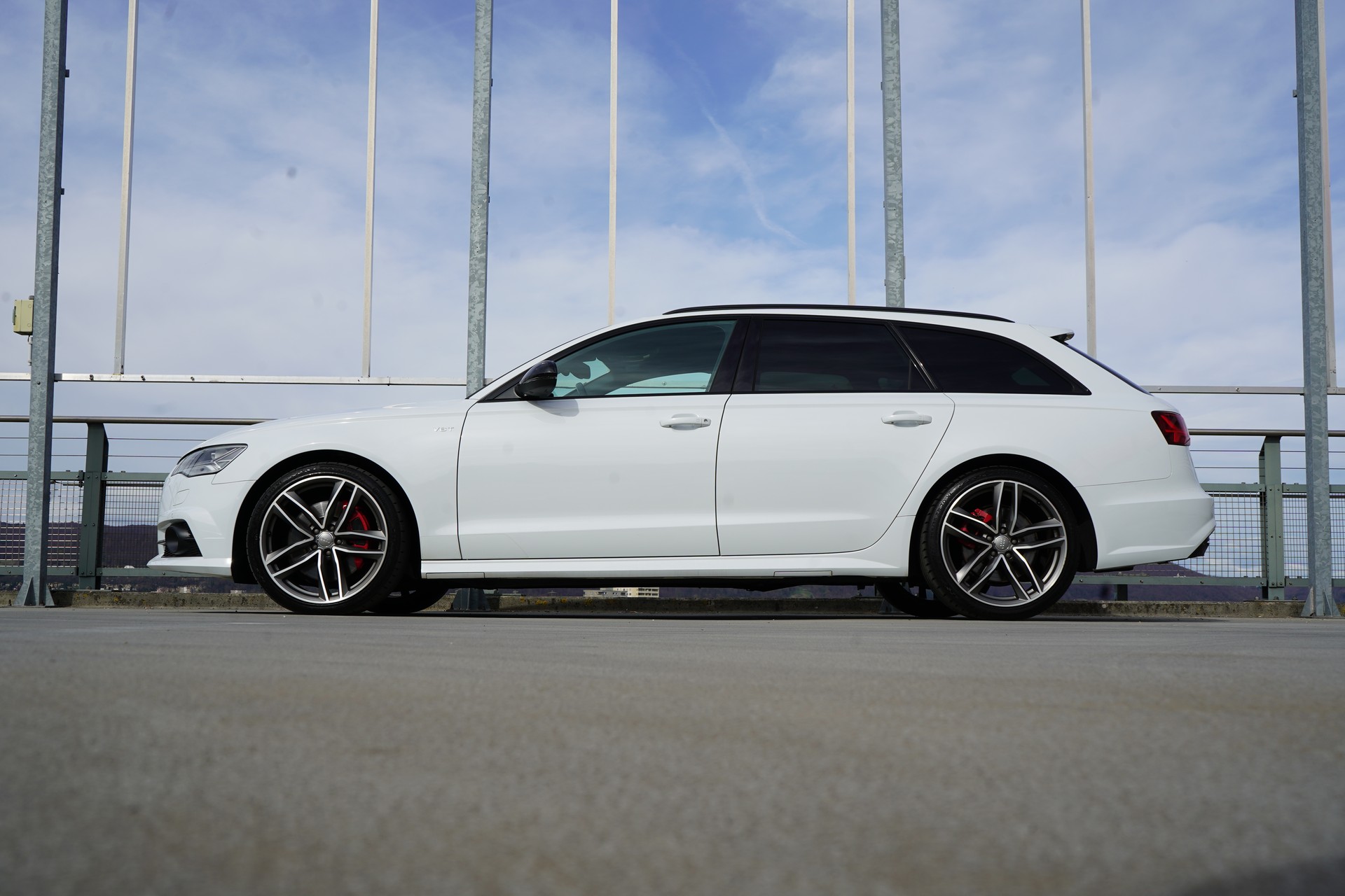 AUDI A6 AVANT 3.0 BiTDI V6 QUATTRO COMPETITION BLACK TIPTRONIC l 326 PS-image-1
