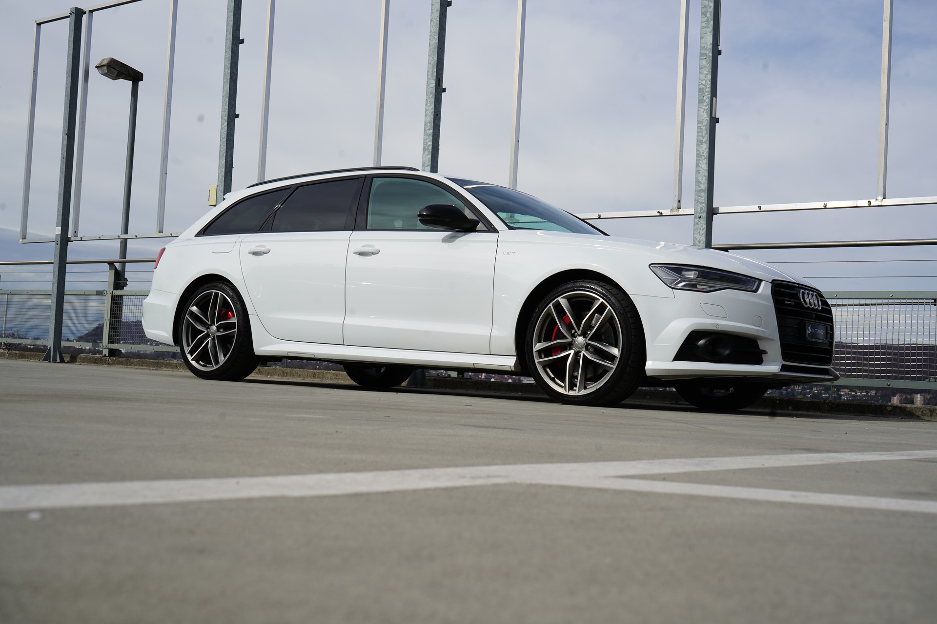 AUDI A6 AVANT 3.0 BiTDI V6 QUATTRO COMPETITION BLACK TIPTRONIC l 326 PS-image-6