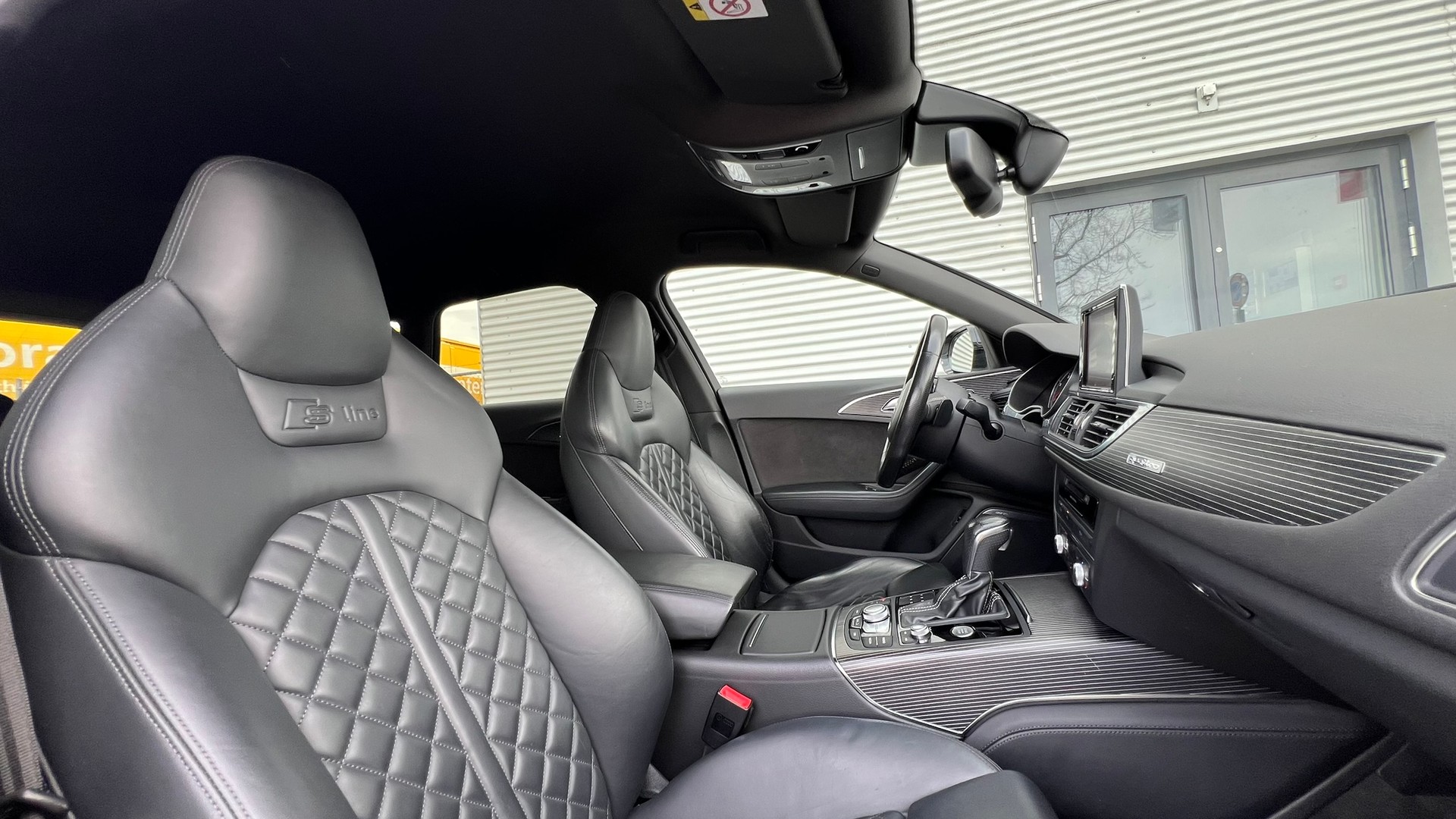 AUDI A6 AVANT 3.0 BiTDI V6 QUATTRO COMPETITION BLACK TIPTRONIC l 326 PS-image-22