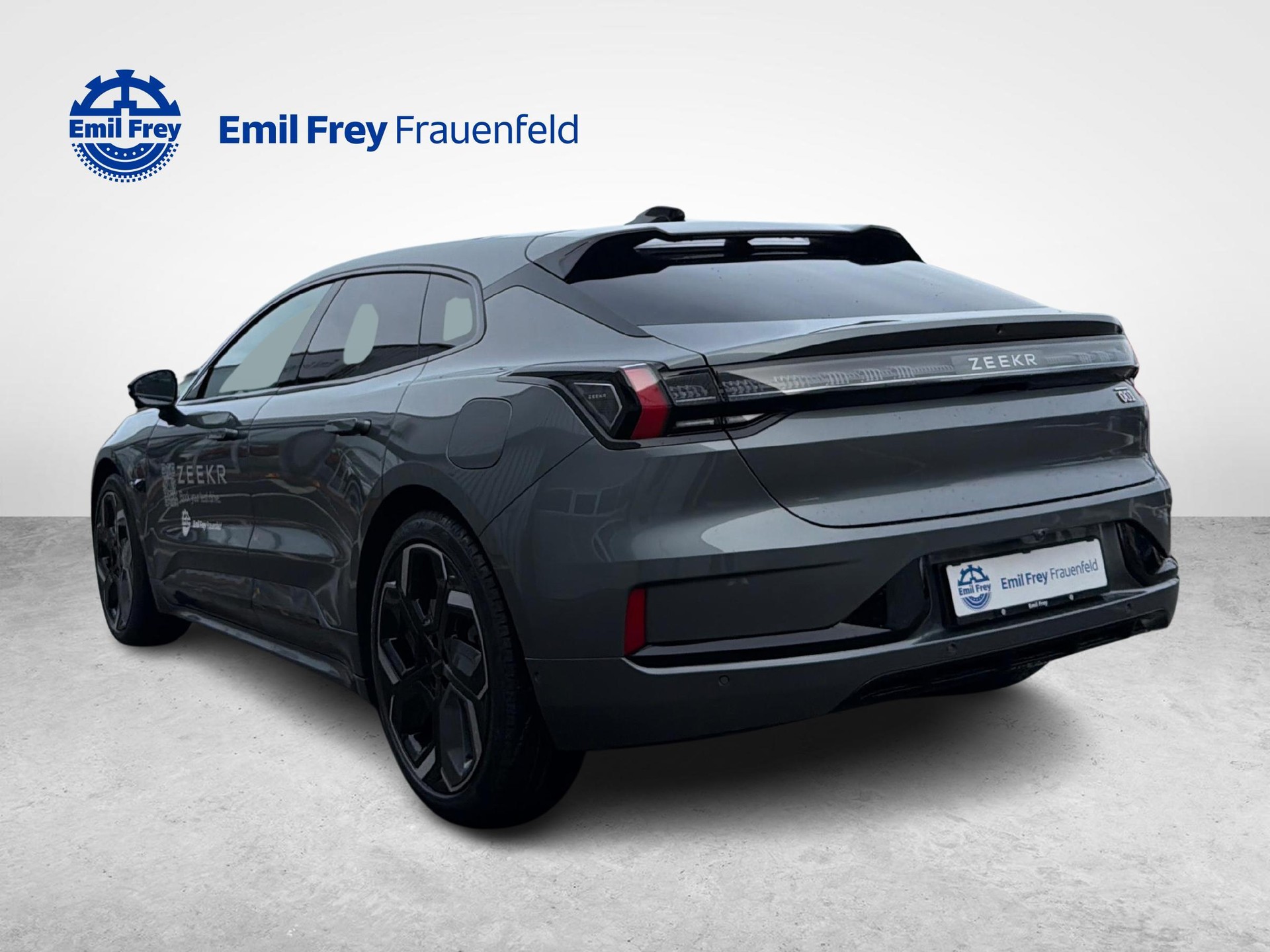 ZEEKR 001 Performance AWD-showroom-element-2