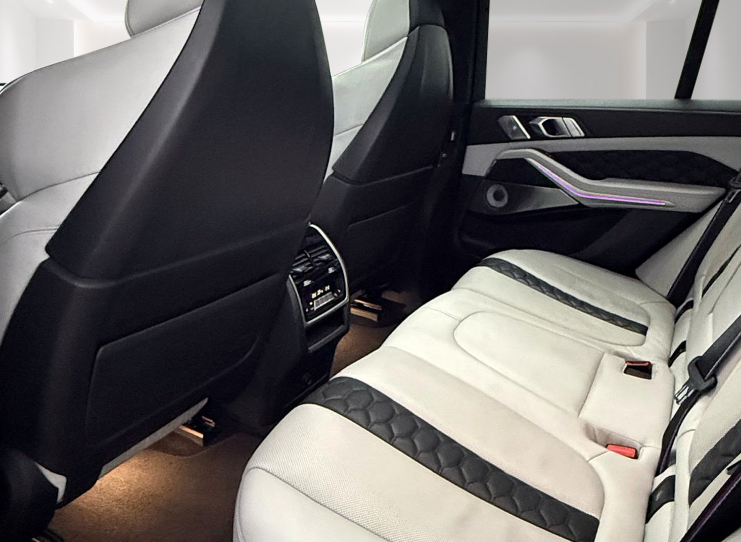 BMW X5M Competition Steptronic Competition inkl. Vollgarantie 100%-image-14