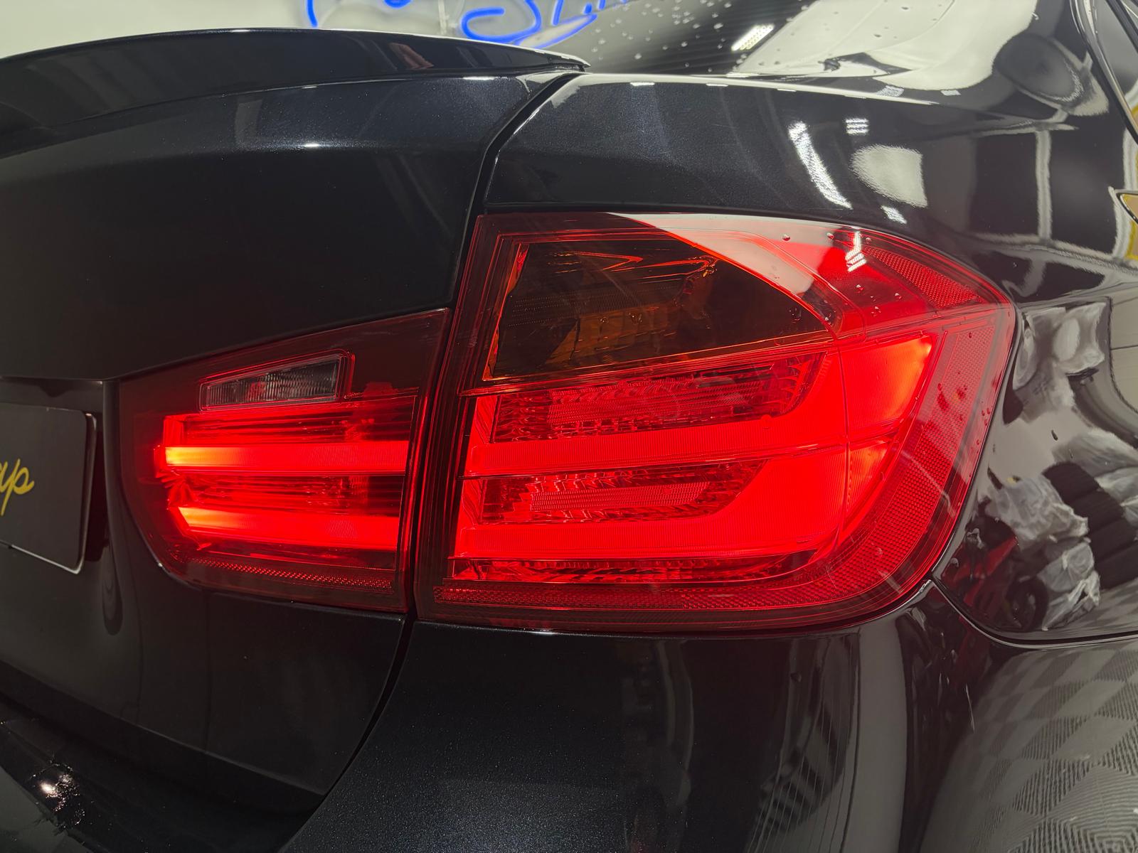 BMW 335i xDrive Sport Line Steptronic-image-6