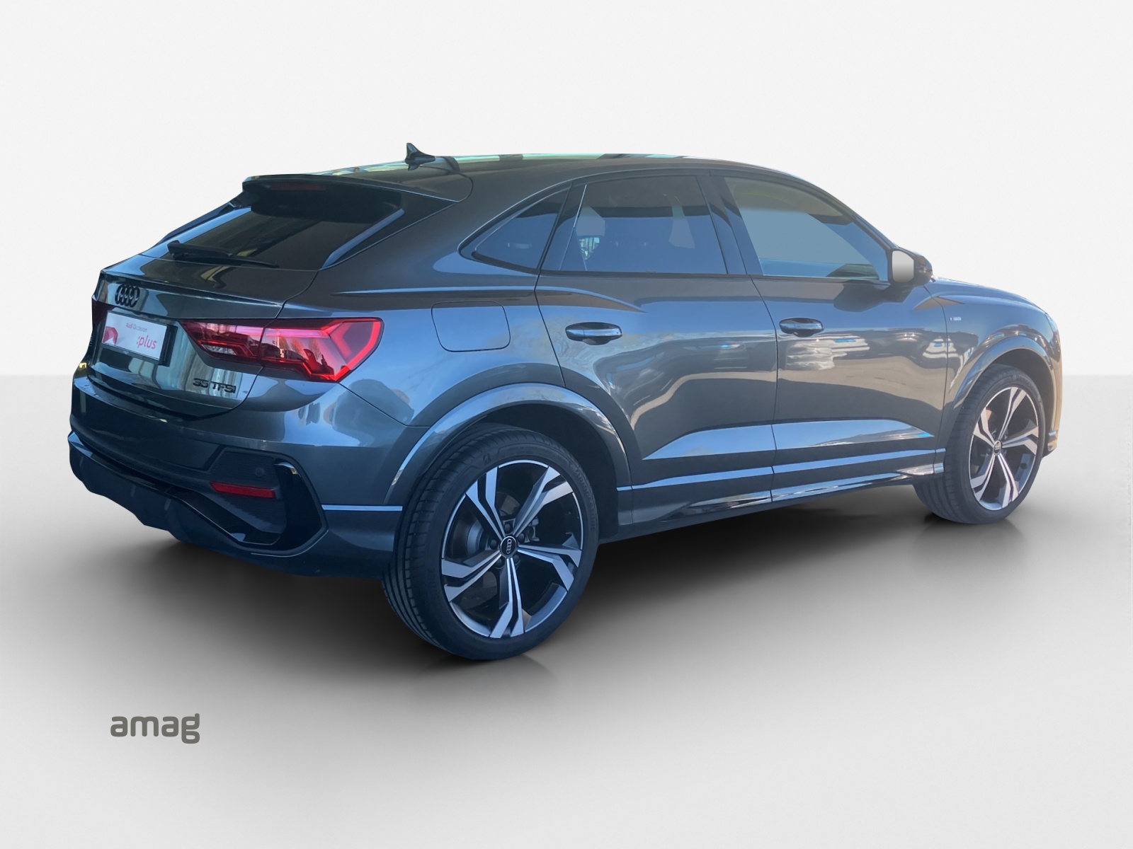 AUDI Q3 Sportback 35 TFSI S line Attraction S-tronic-image-4
