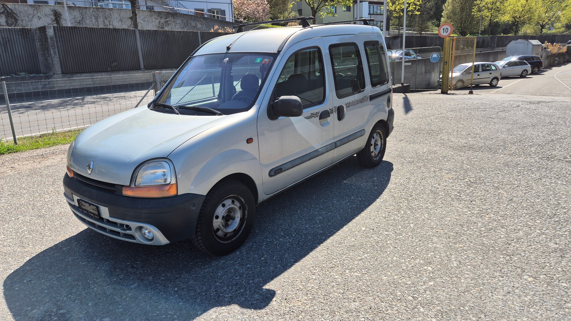 RENAULT Kangoo 1.4-image-2